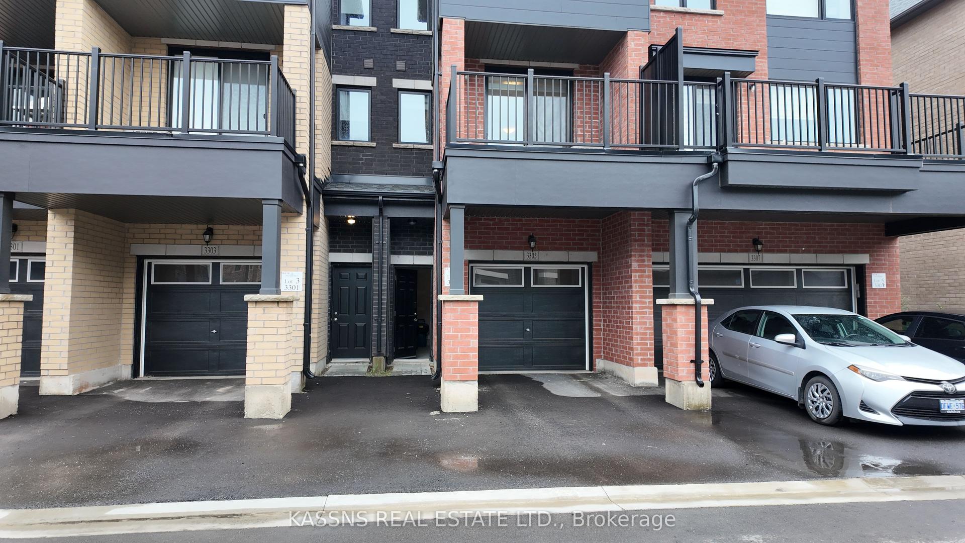 3305 Sixth Line, Oakville — Townhouse for sale, photo 1
