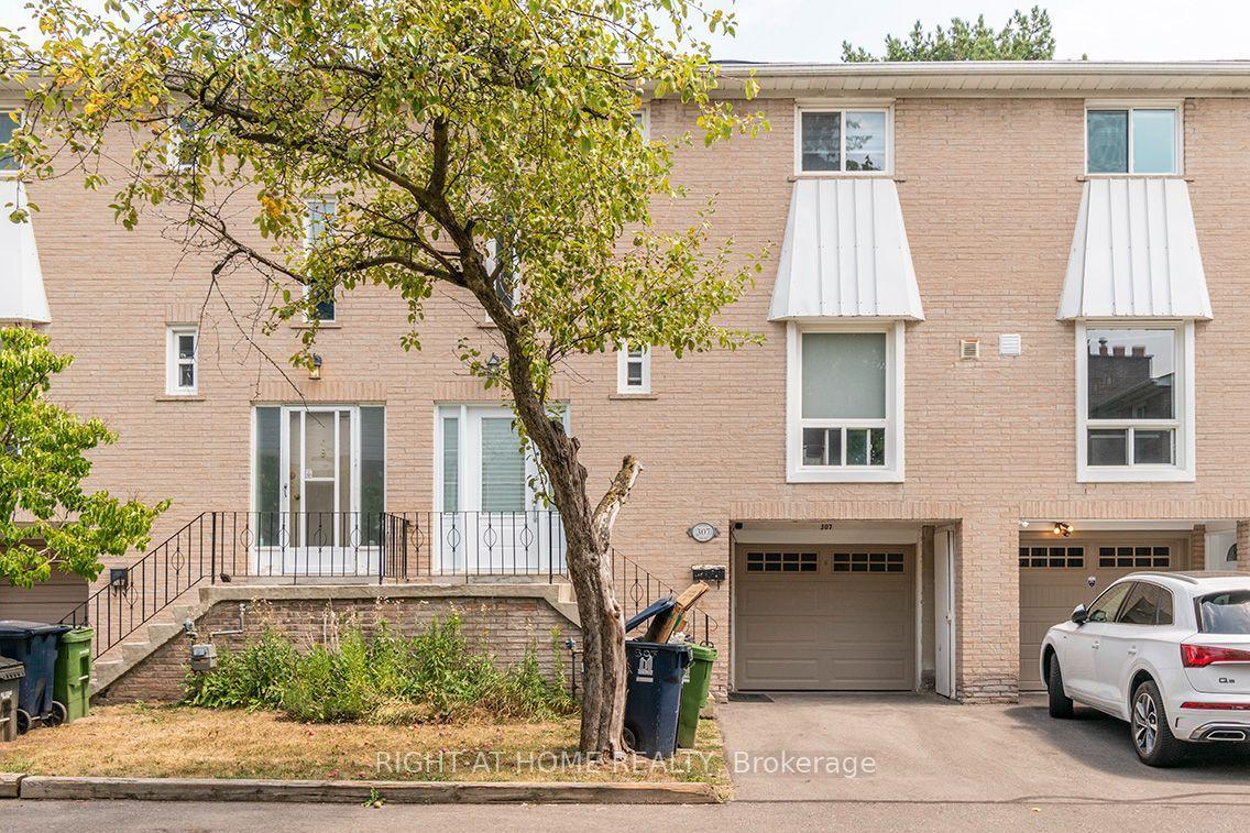 19 Liszt Gate 307 #307, Toronto — Condo Town for lease, photo 1