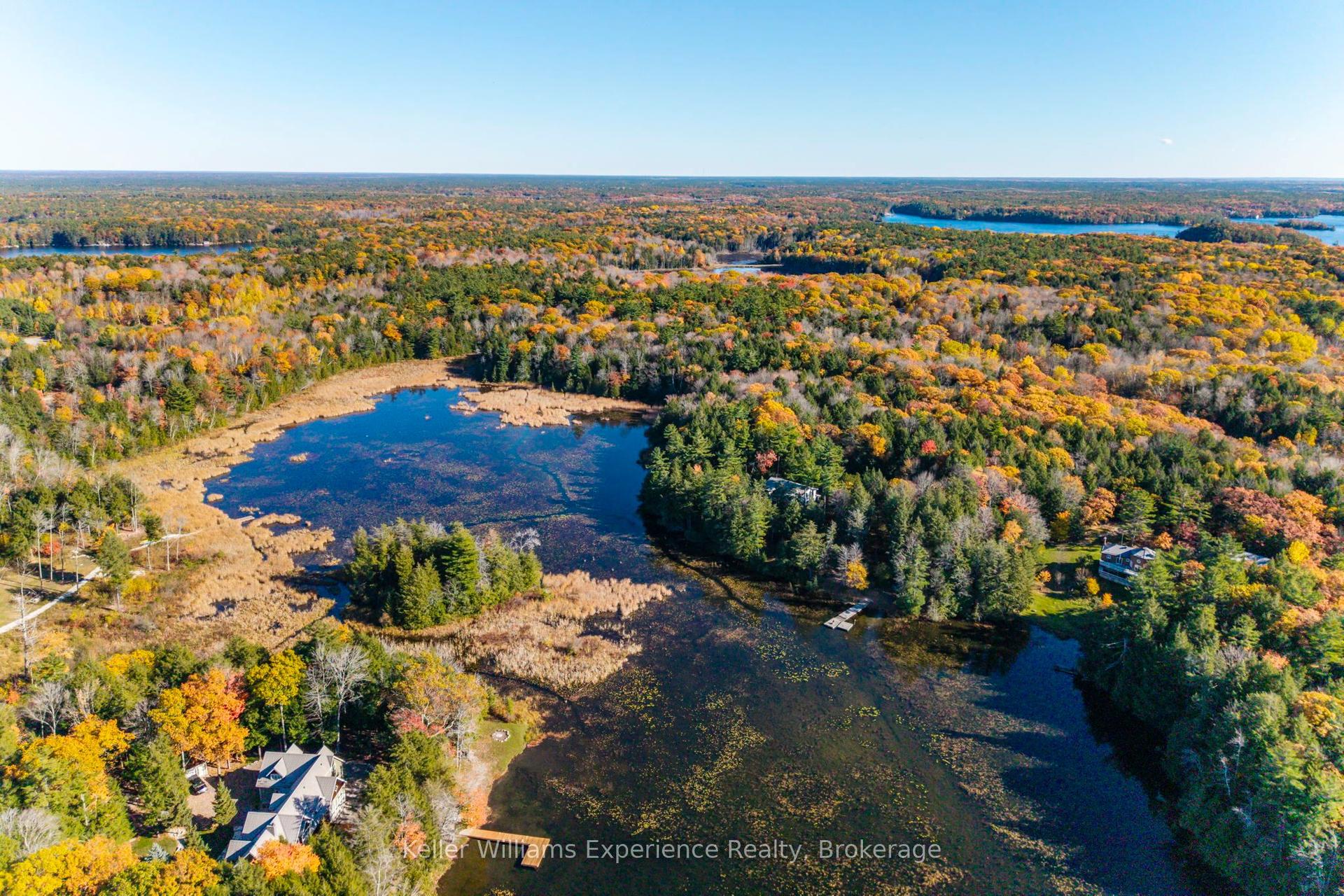 19 Huron Trail — photo 1