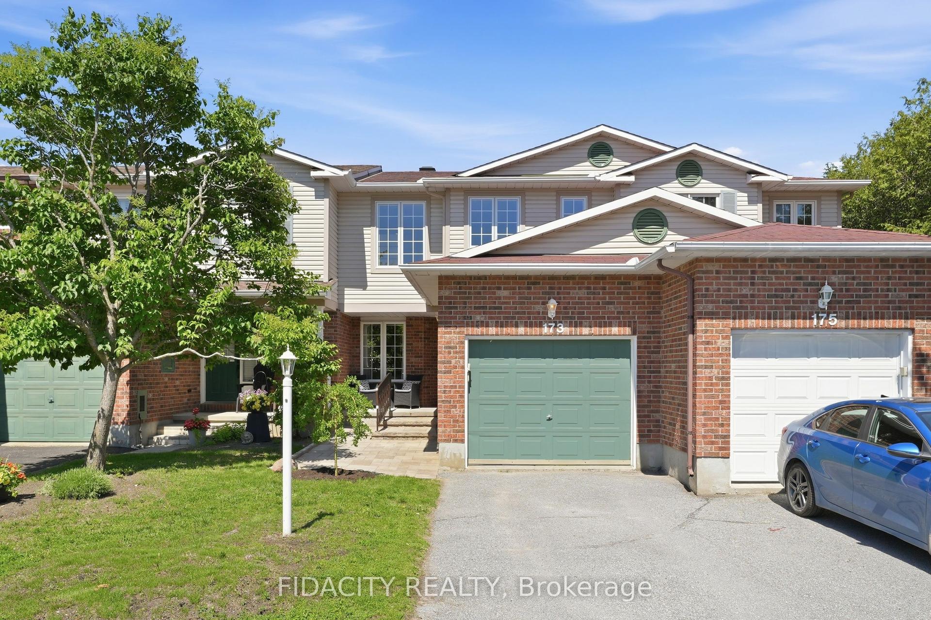 173 Whalings Circle — photo 1