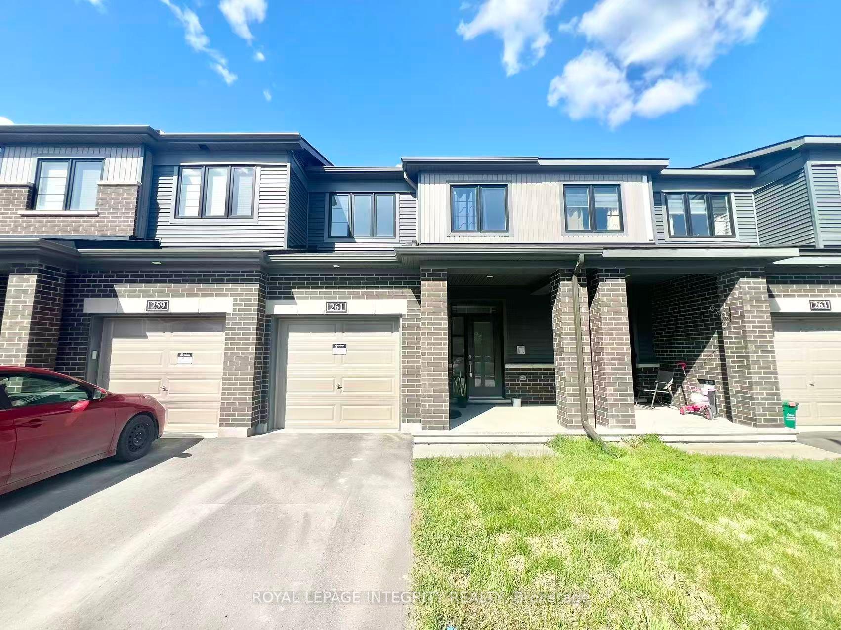 261 Elsie Macgill Walk — photo 1