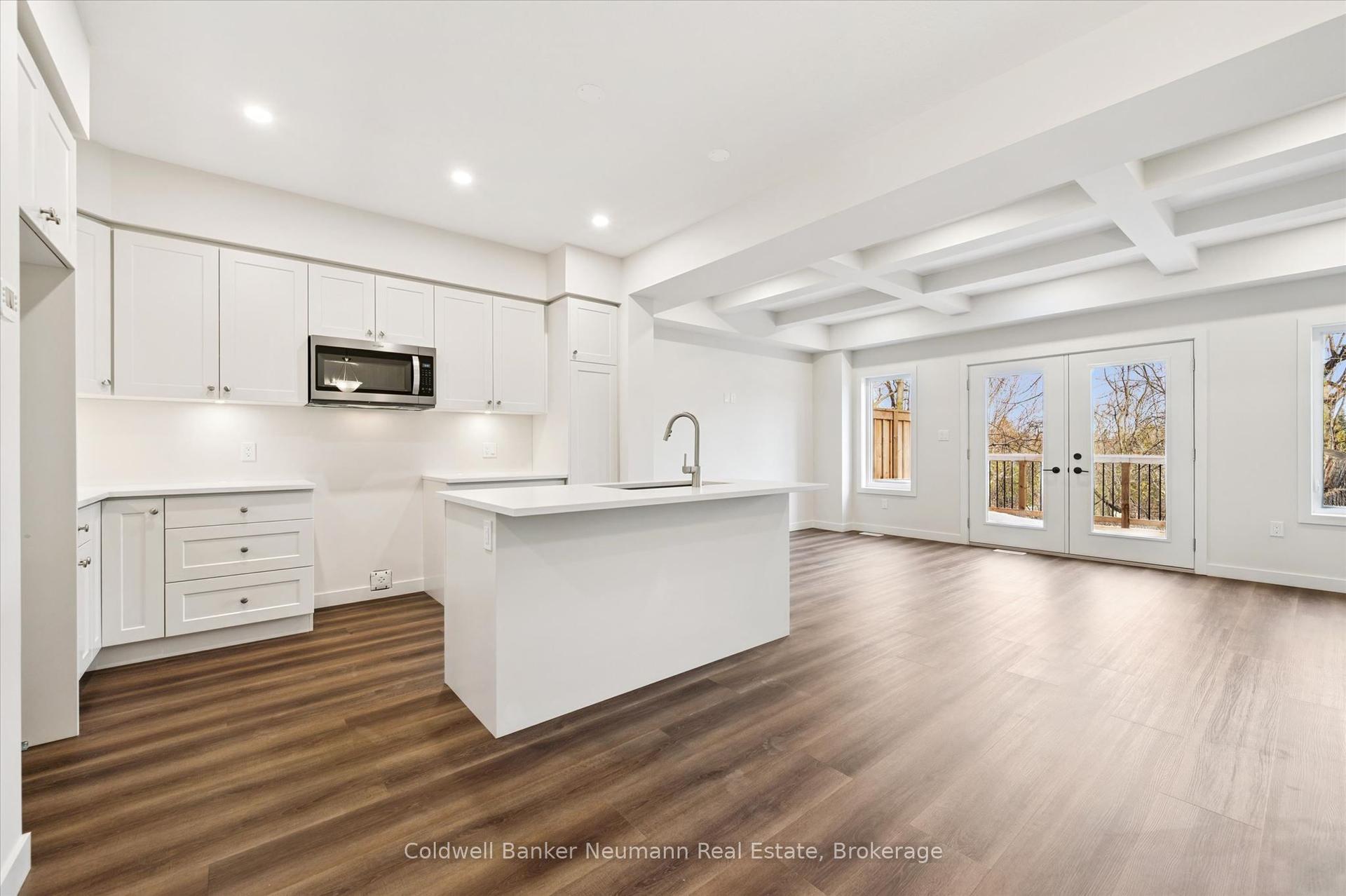 30 Fieldstone Lane — photo 1