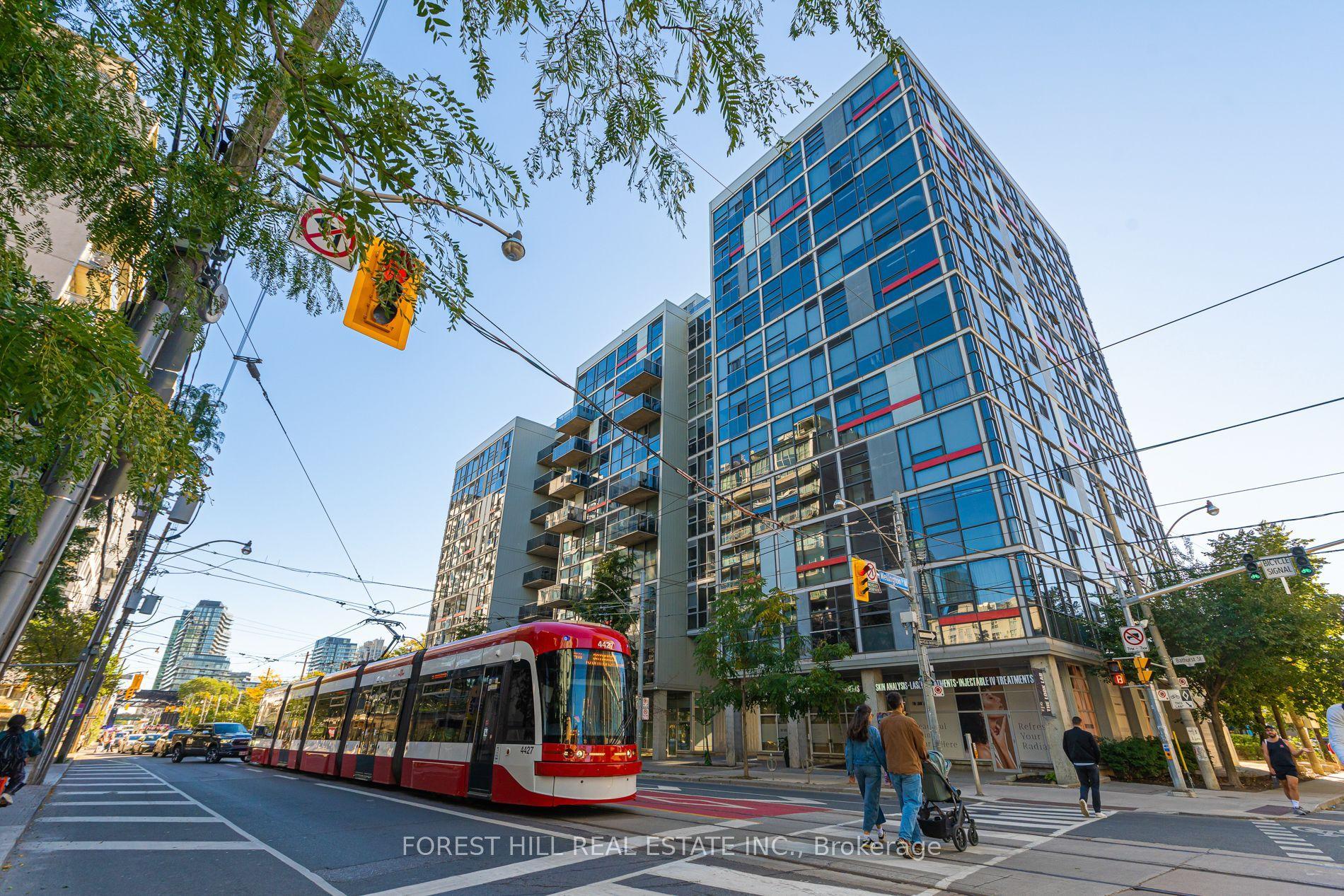 60 Bathurst Street 415 #415, Toronto — Condo for sale, photo 1