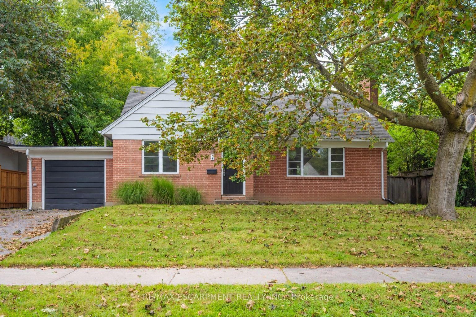 7 Washington Avenue, Oakville — Detached for sale, photo 1