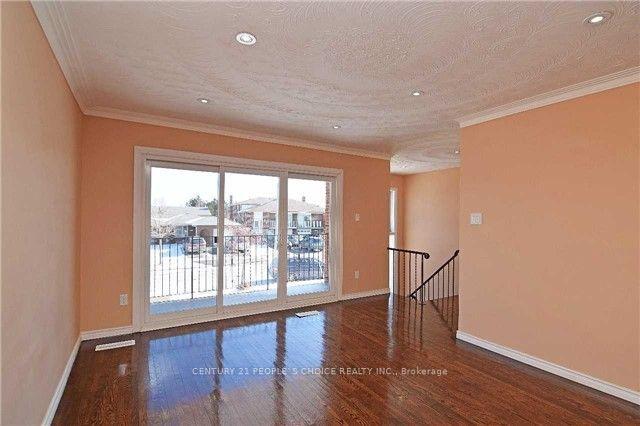 7288 Sigsbee Drive — photo 1