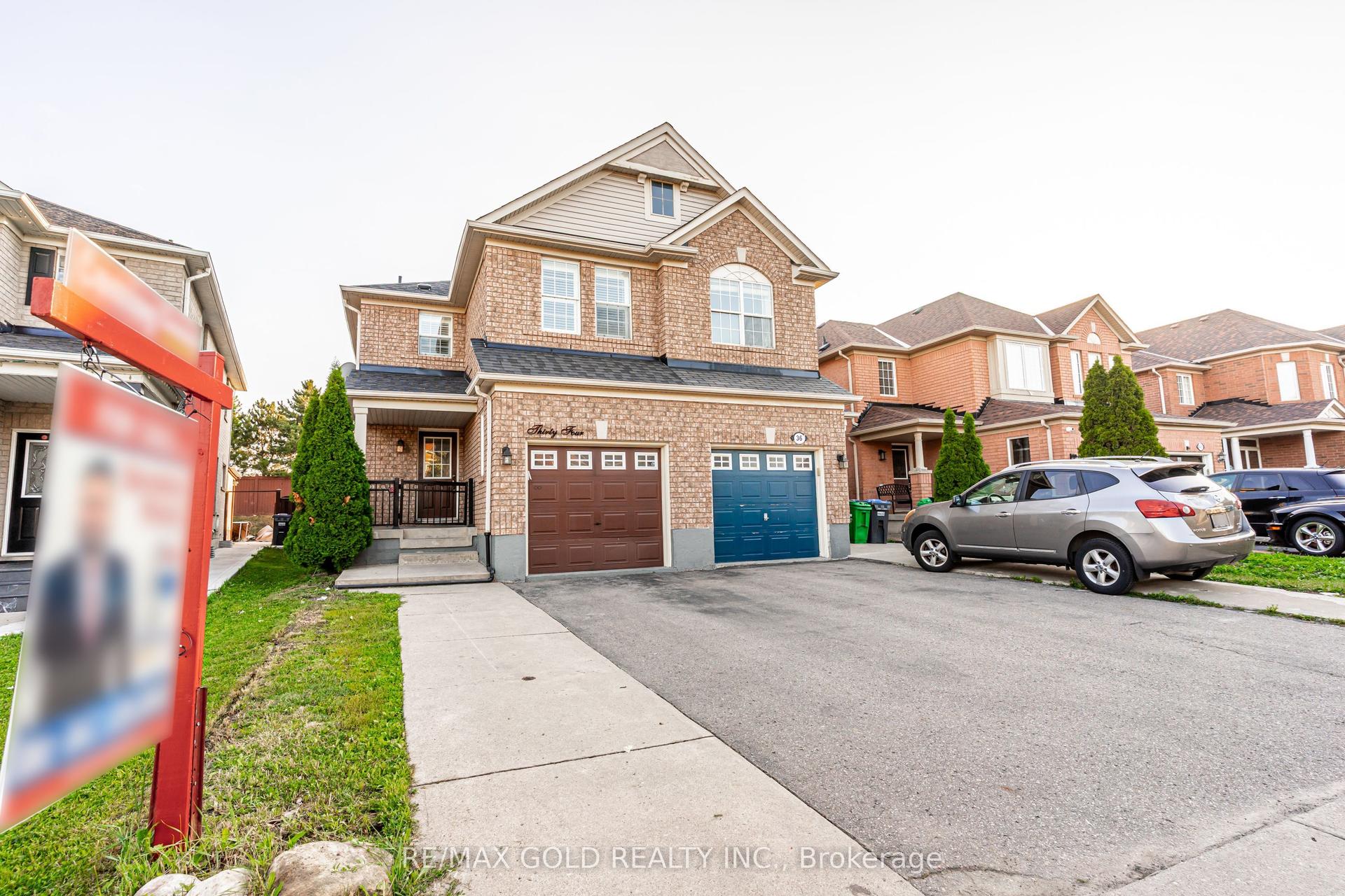 34 Jingle Crescent, Brampton — Semi-Detached for sale, photo 1