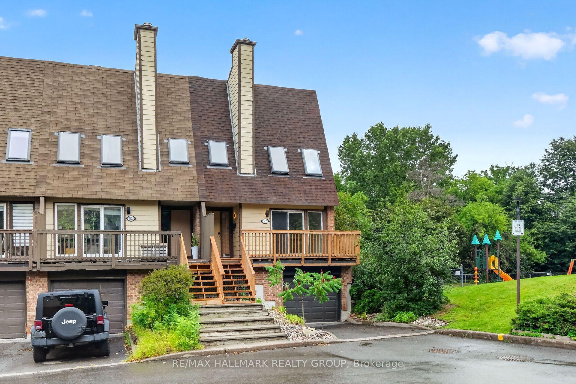 1427 Forge Street, Blossom Park - Airport and Area — Condo Town for sale, photo 1