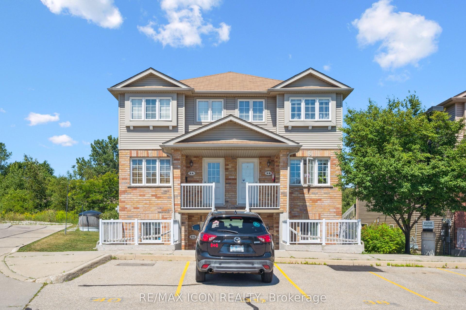 50 Howe Drive 9D #9D, Kitchener — Condo Town for sale, photo 1