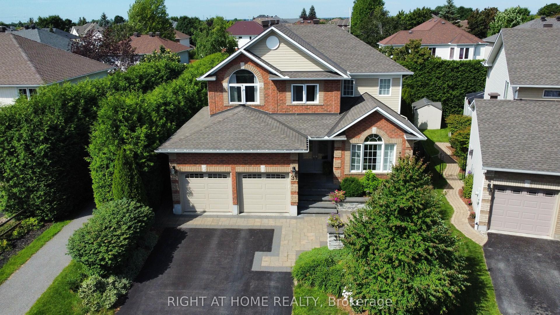 31 Forillon Crescent, Kanata — Detached for lease, photo 1