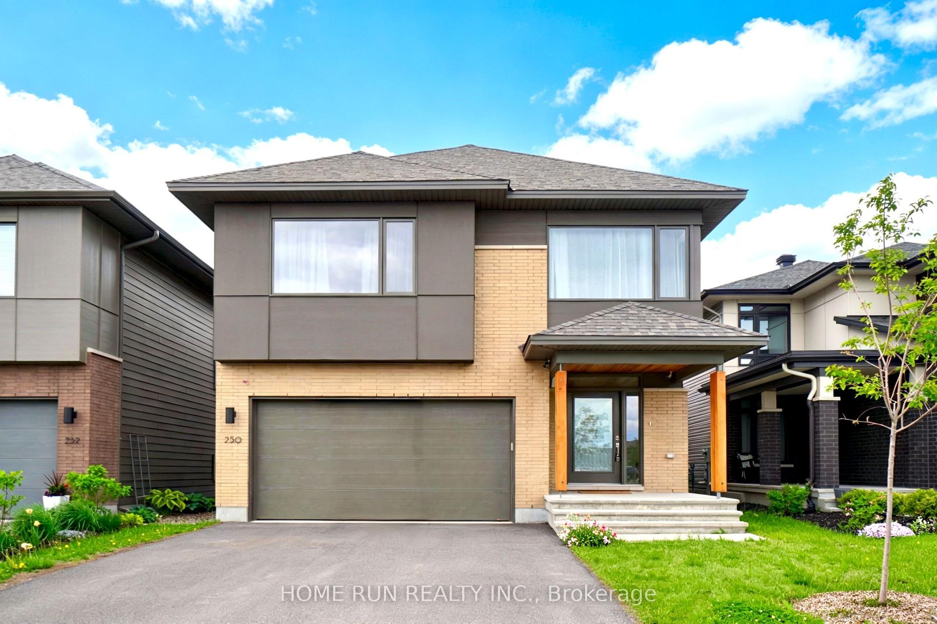 250 Soprano Avenue — photo 1