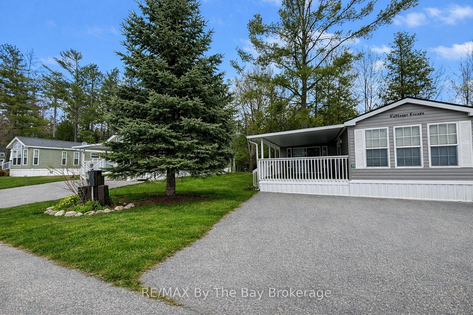 85 MADAWASKA Trail — photo 1