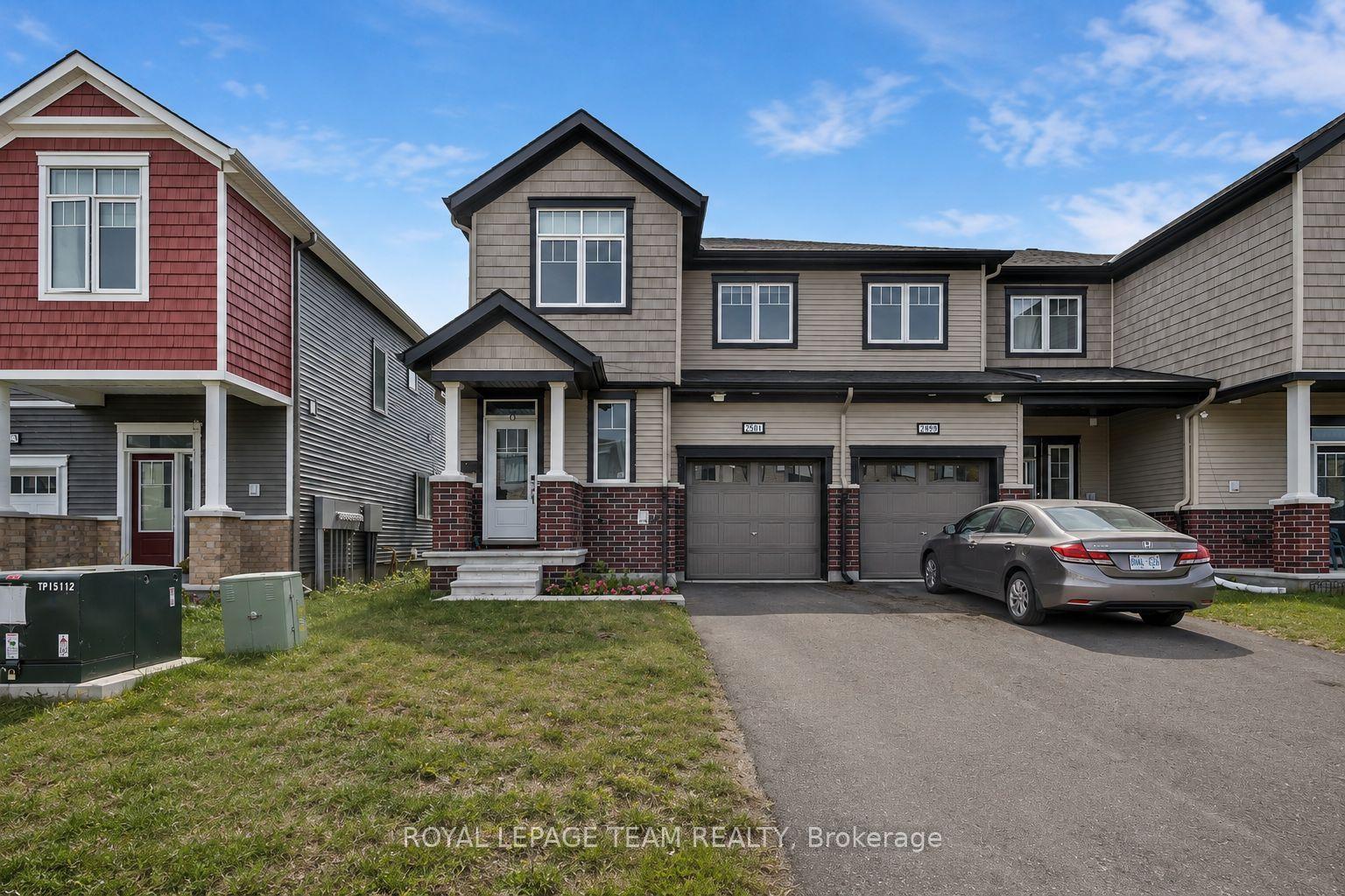 2501 Watercolours Way, Barrhaven — Townhouse for lease, photo 1