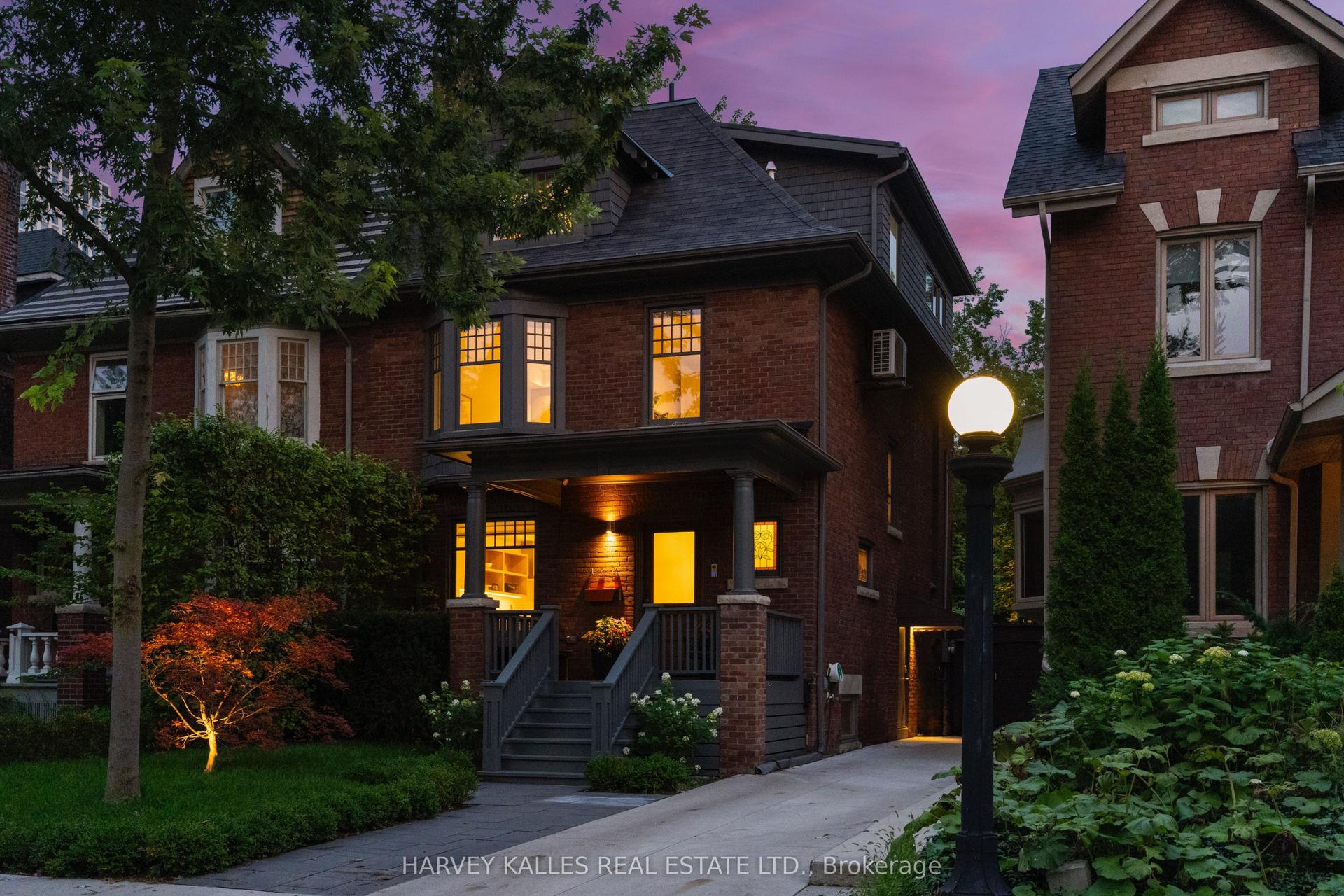 497 Palmerston Boulevard, Toronto — Semi-Detached for sale, photo 1