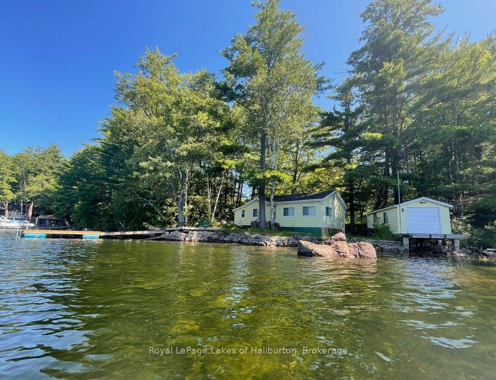 458 Fire Route 364 Route, Trent Lakes — Detached for sale, photo 1