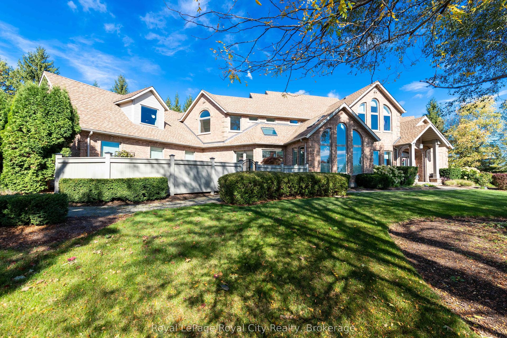 20 Fox Run Drive — photo 1