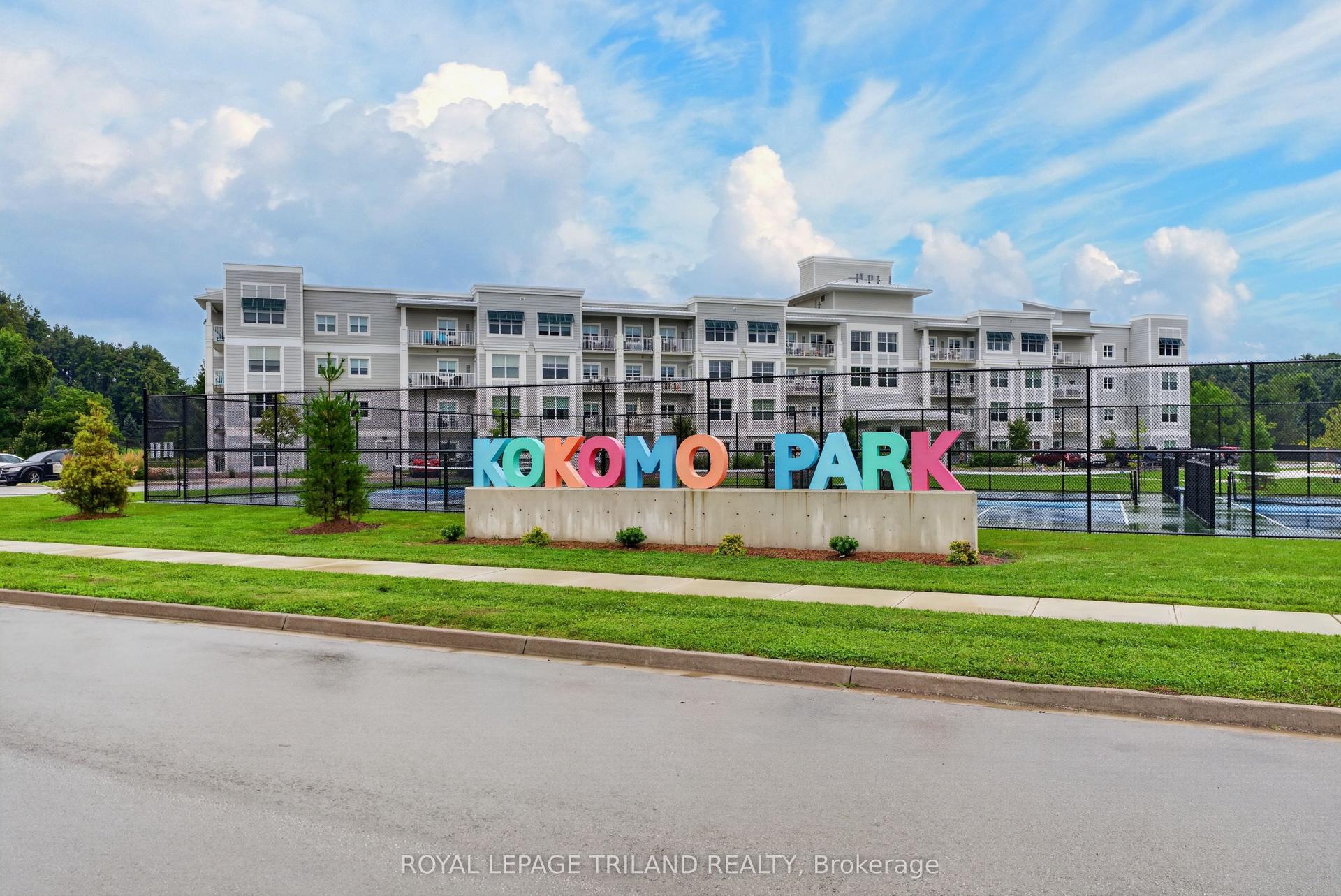100 The Promenade 102 #102, Central Elgin — Condo for sale, photo 1