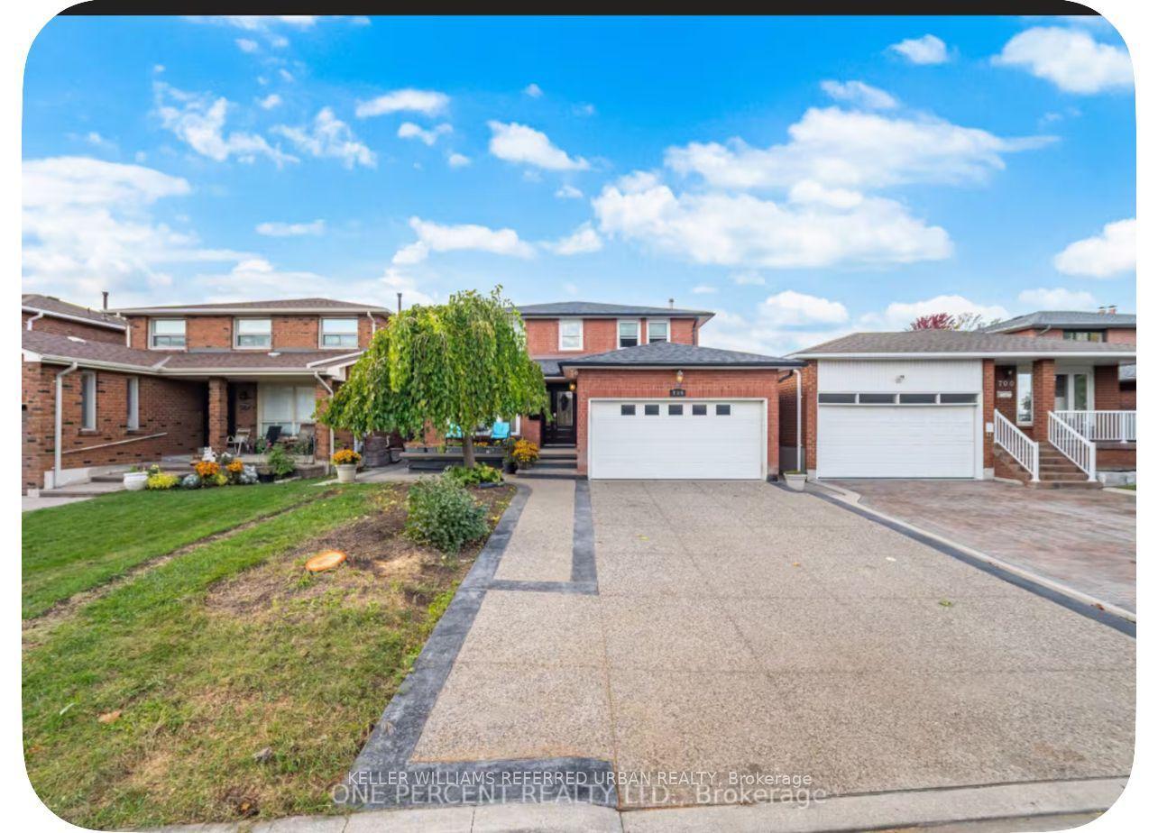 704 Bookham Crescent — photo 1