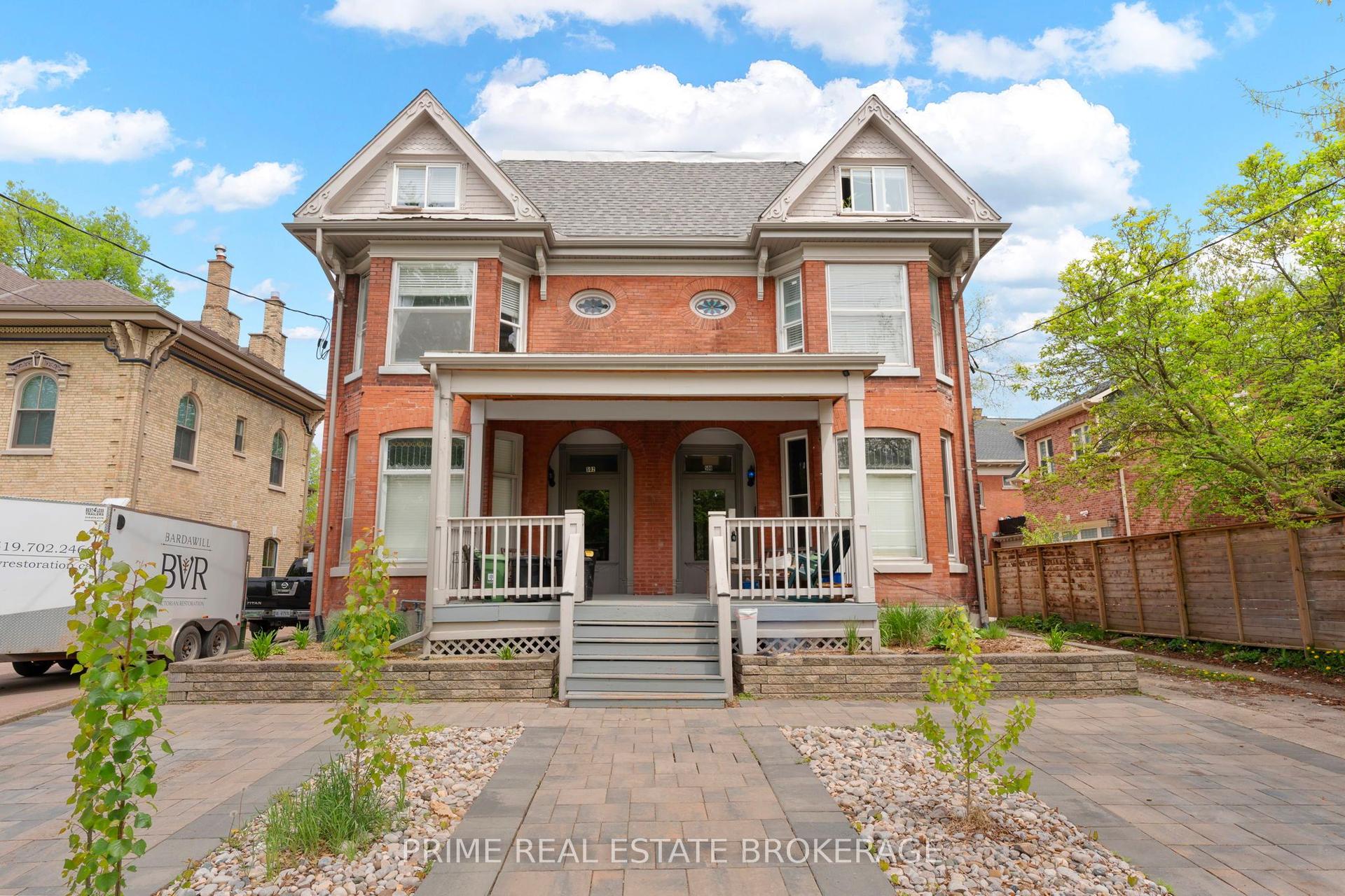 500-502 Colborne Street, London East — Multiplex for sale, photo 1