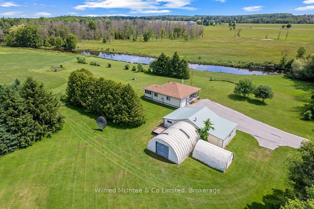 242287 16 Concession, West Grey — Detached for sale, photo 1