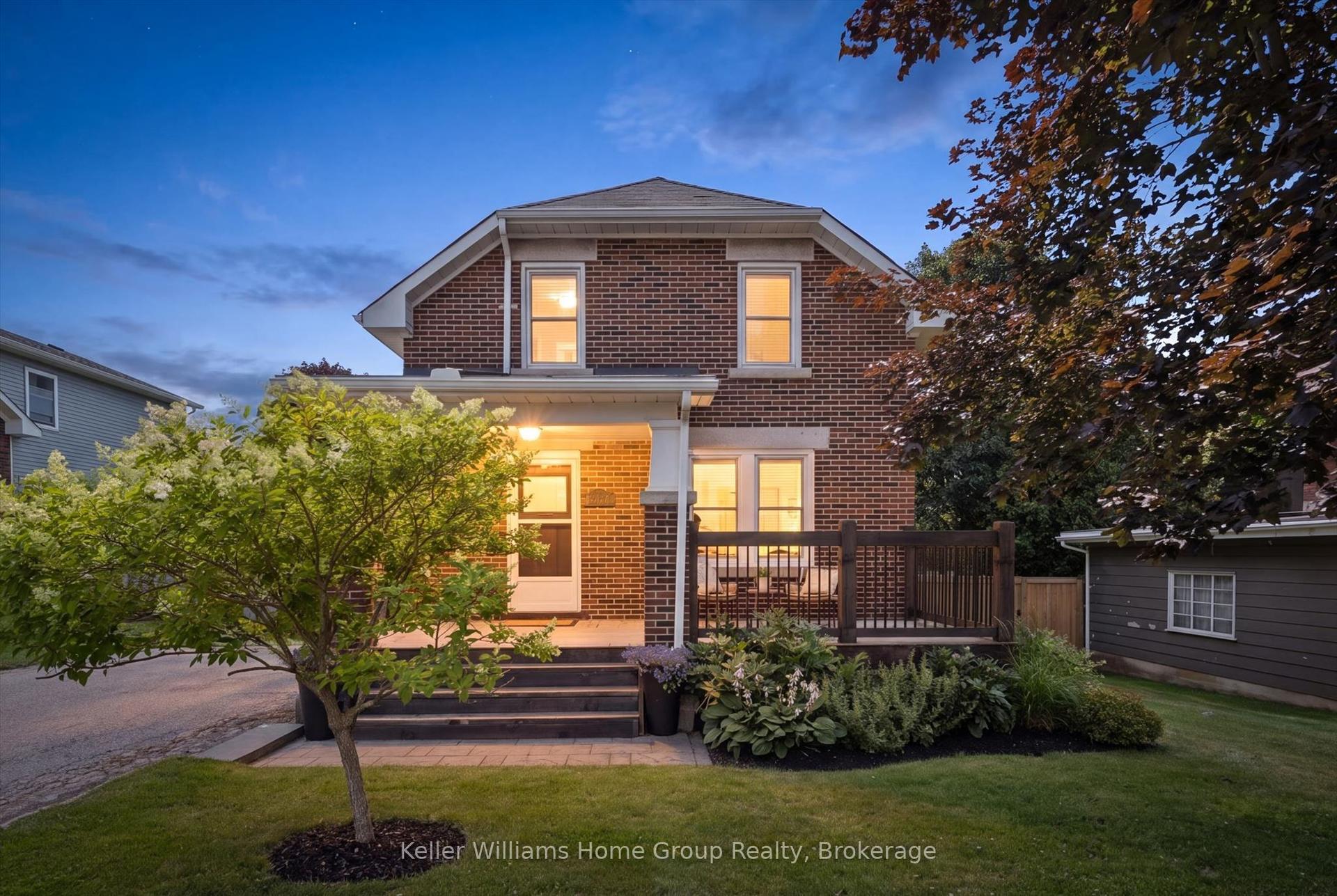 680 St Andrew Street W, Centre Wellington — Detached for sale, photo 1