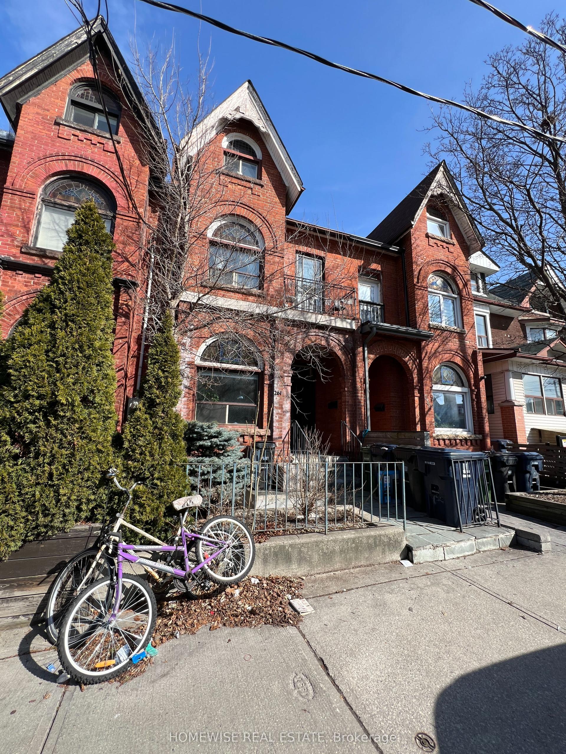 261 Ossington Avenue Lower #Lower, Toronto — Townhouse for lease, photo 1
