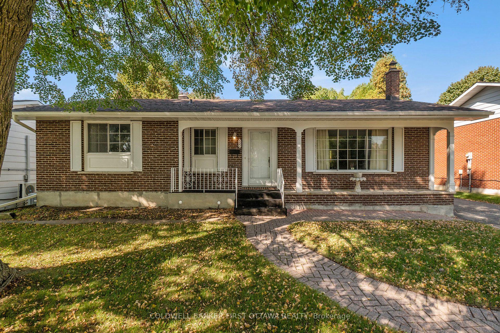 521 Ridgewood Drive — photo 1