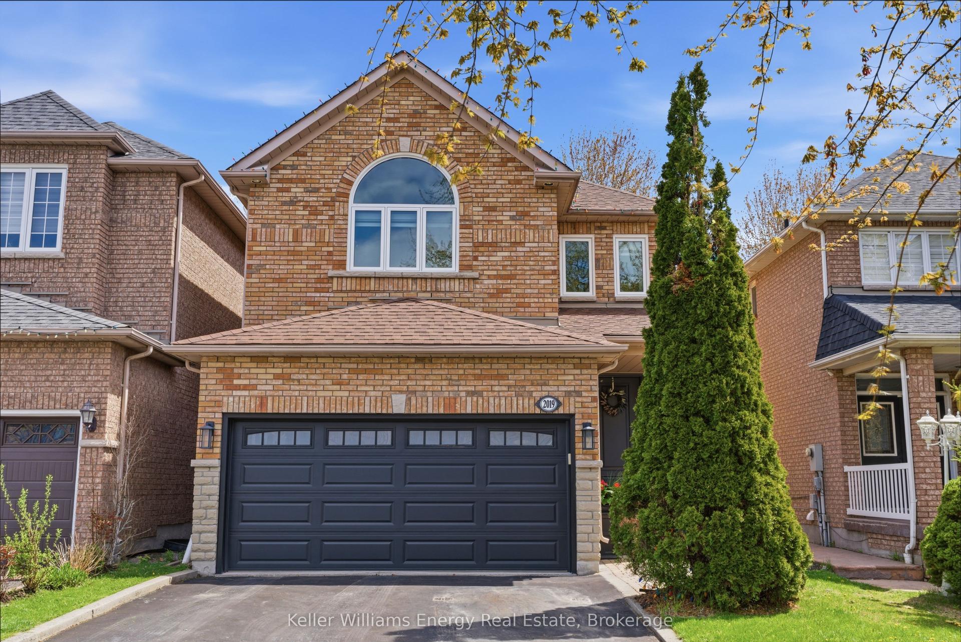 2019 Erin Gate Boulevard — photo 1