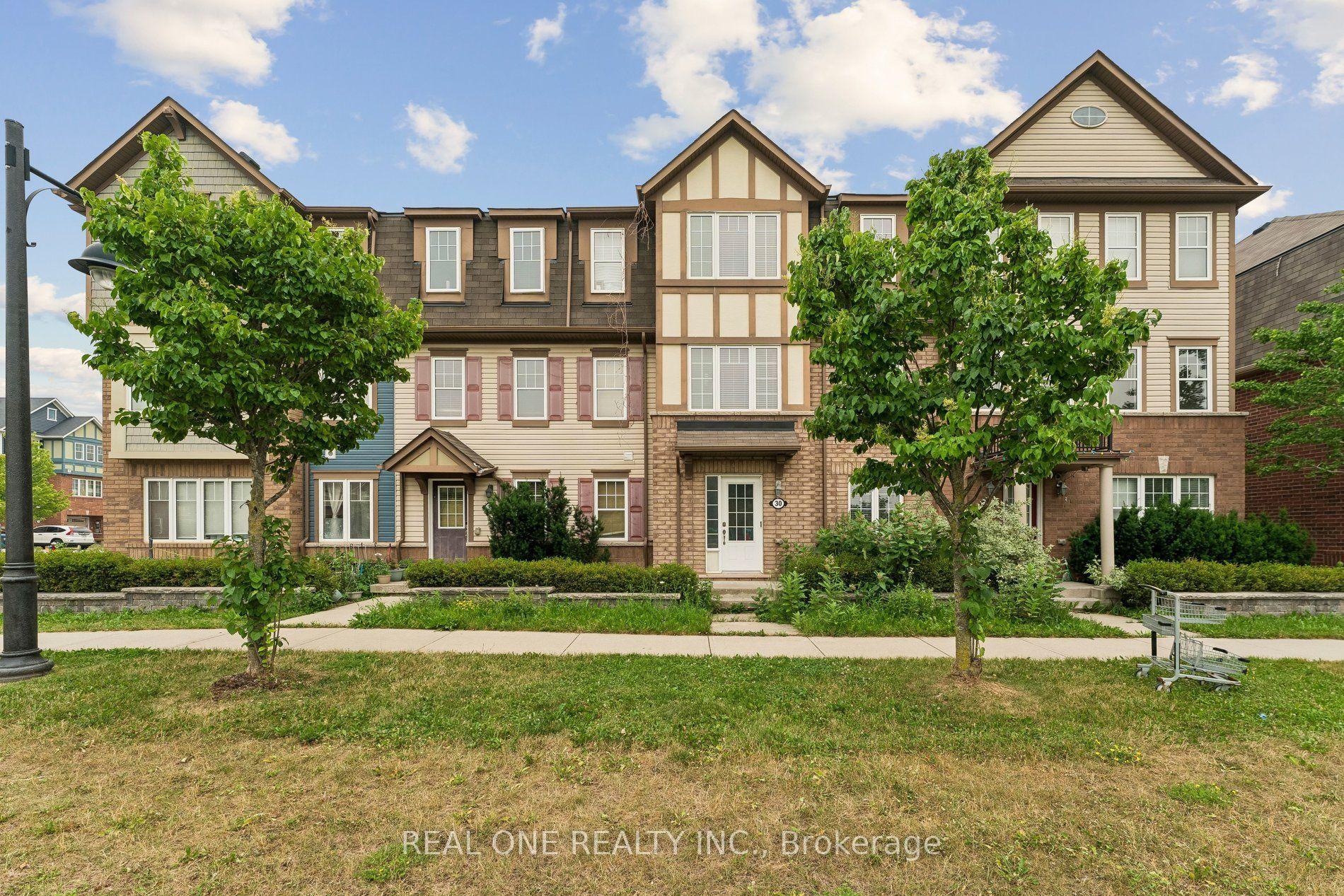30 Henneberry Lane, Brampton — Townhouse for sale, photo 1