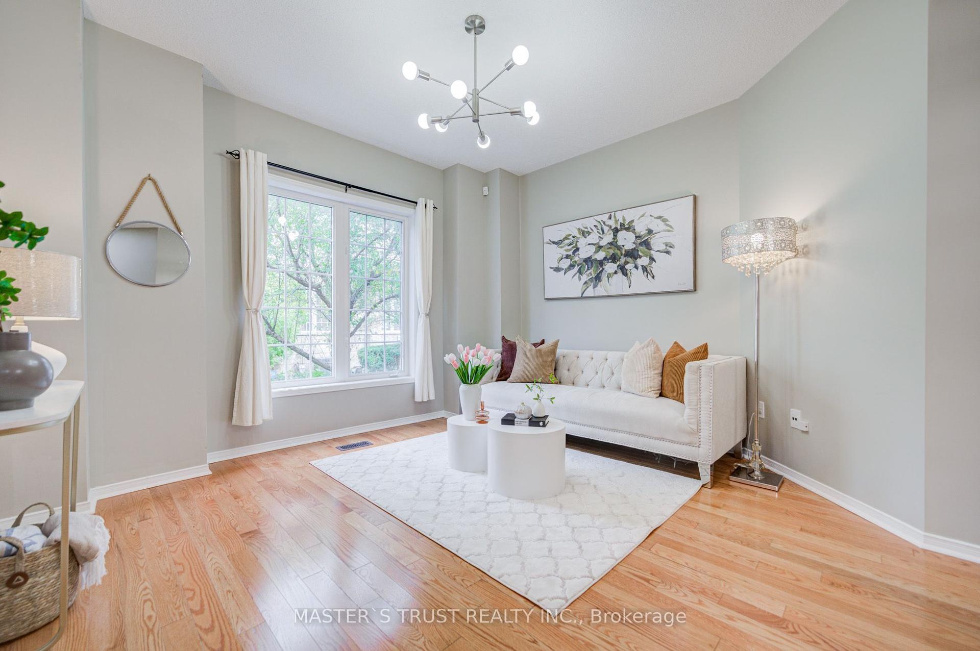23 Observatory Lane 272 #272, Richmond Hill — Condo Town for sale, photo 1