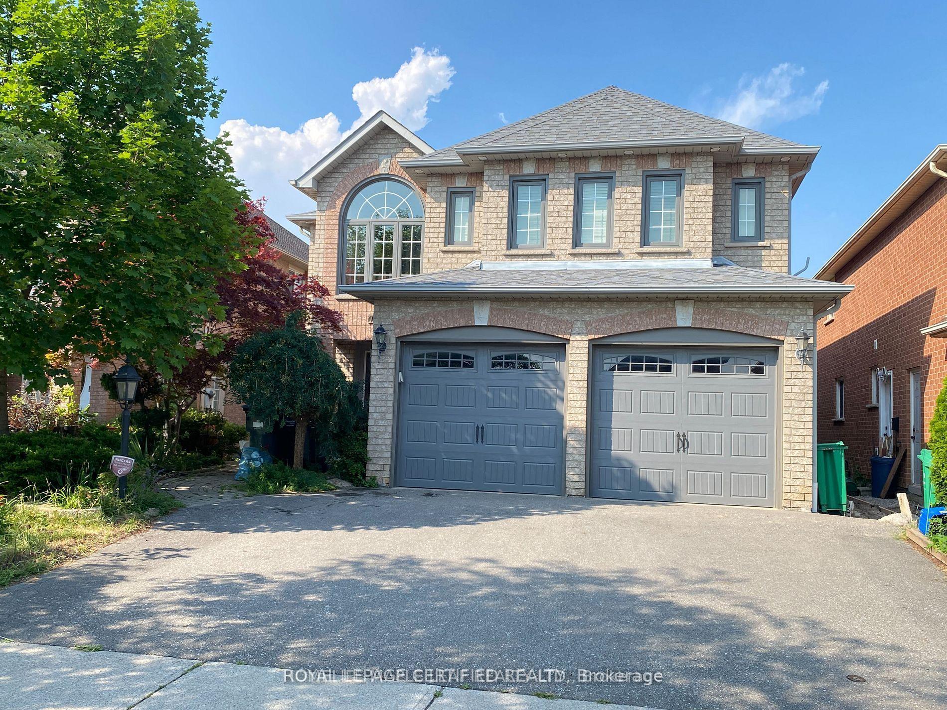 7266 Sandhurst (bsmnt) Drive N — photo 1