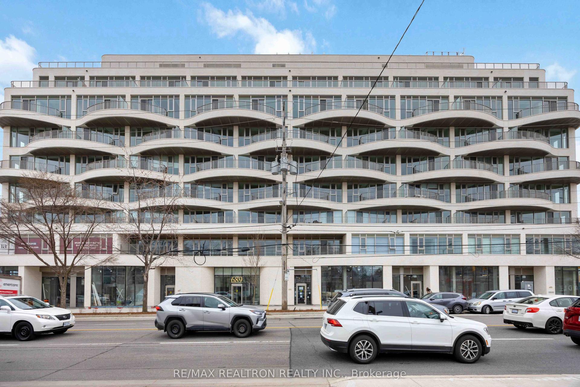 689 The Queensway, Toronto — Condo for lease, photo 1