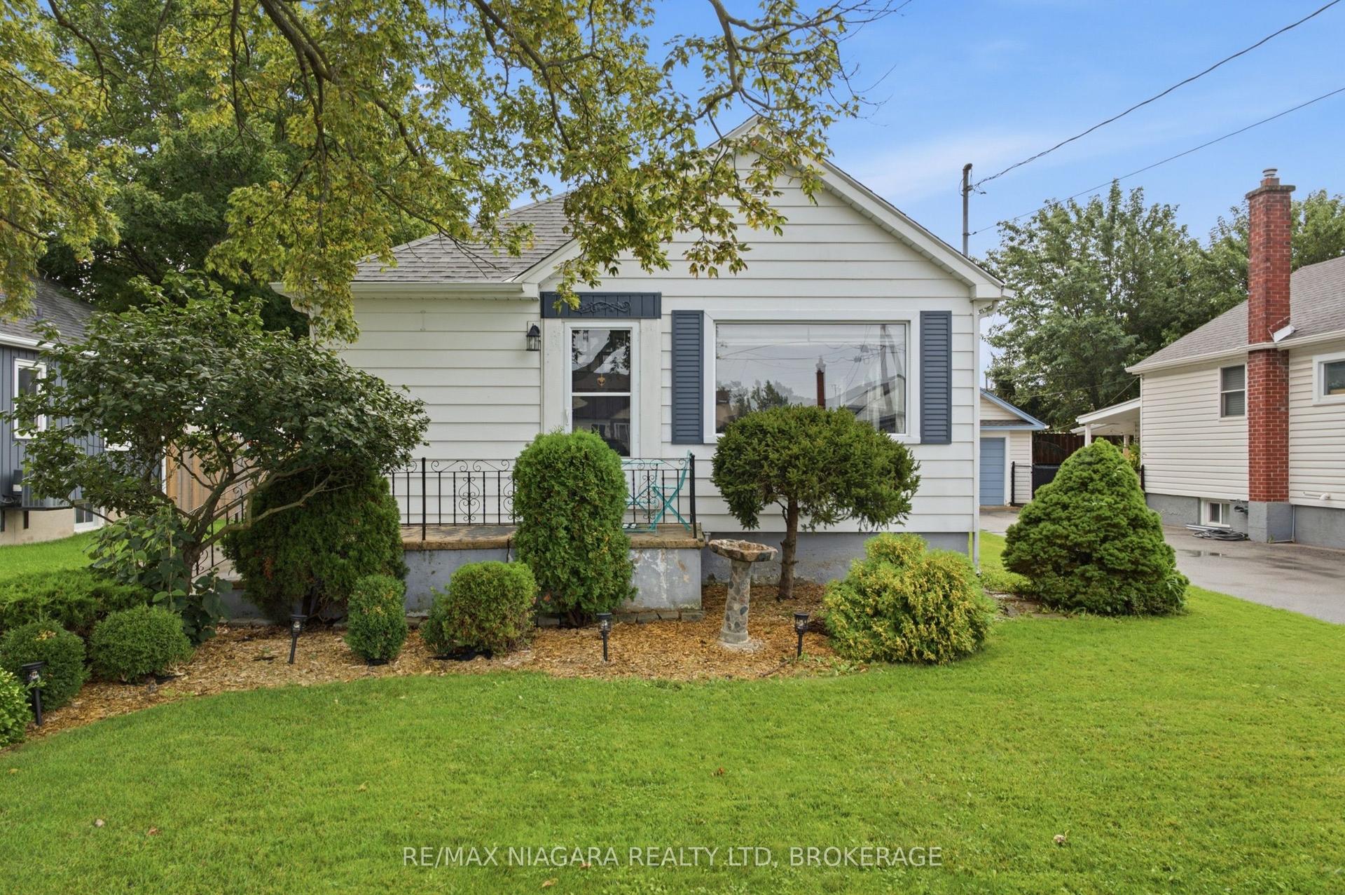 222 NEFF Street, Port Colborne — Detached for sale, photo 1