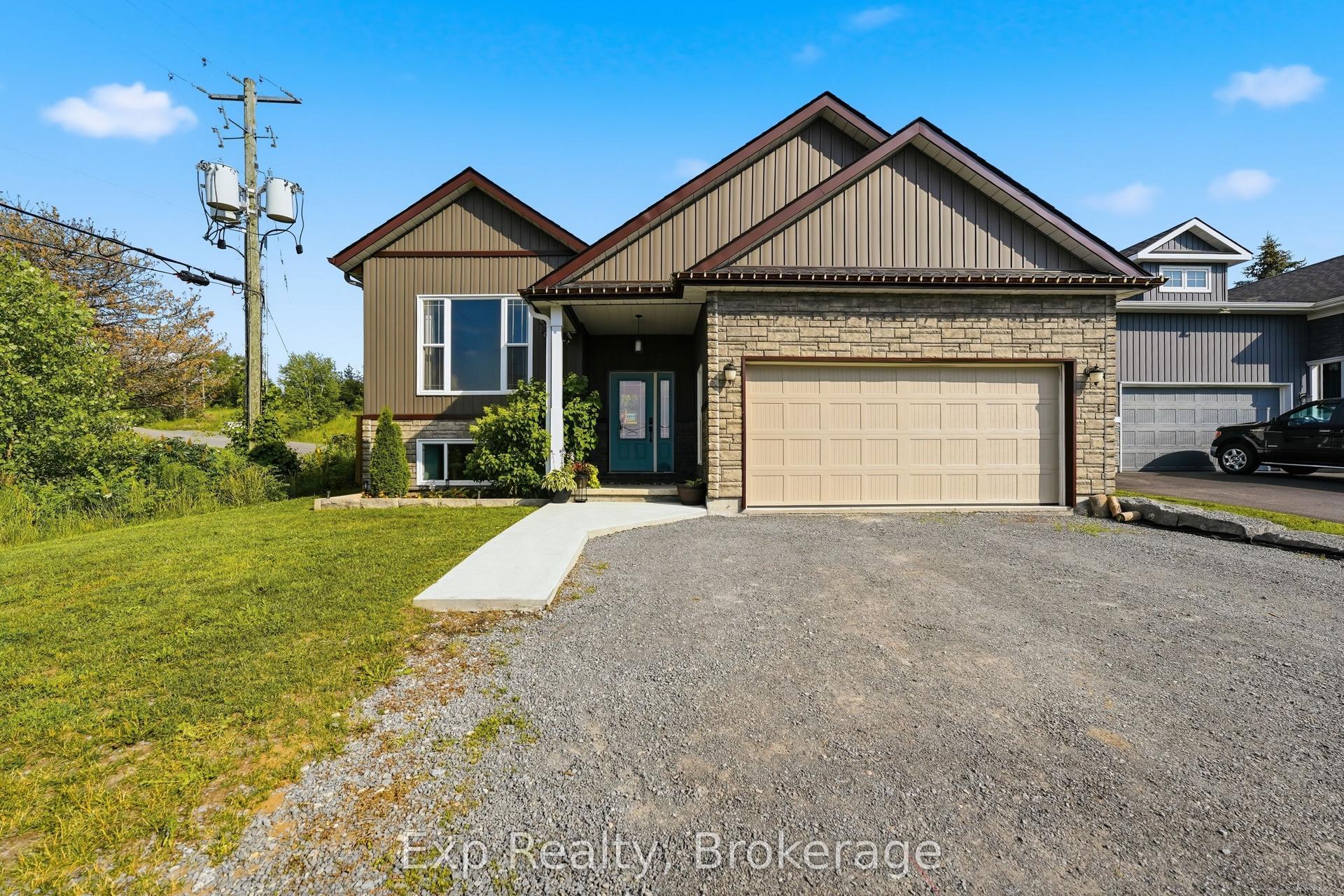 818 Palace Road, Greater Napanee — Detached for sale, photo 1
