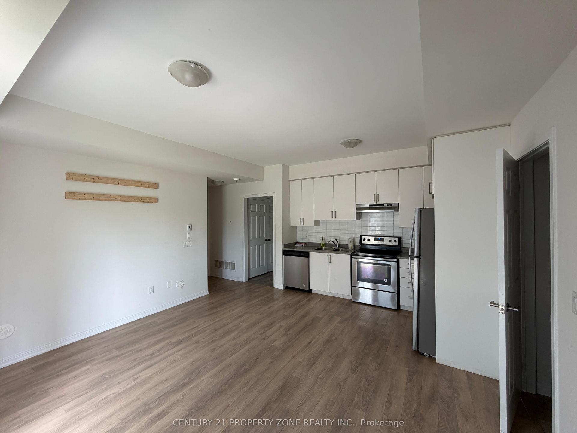 1 Beckenrose Court 5 #5 — photo 1