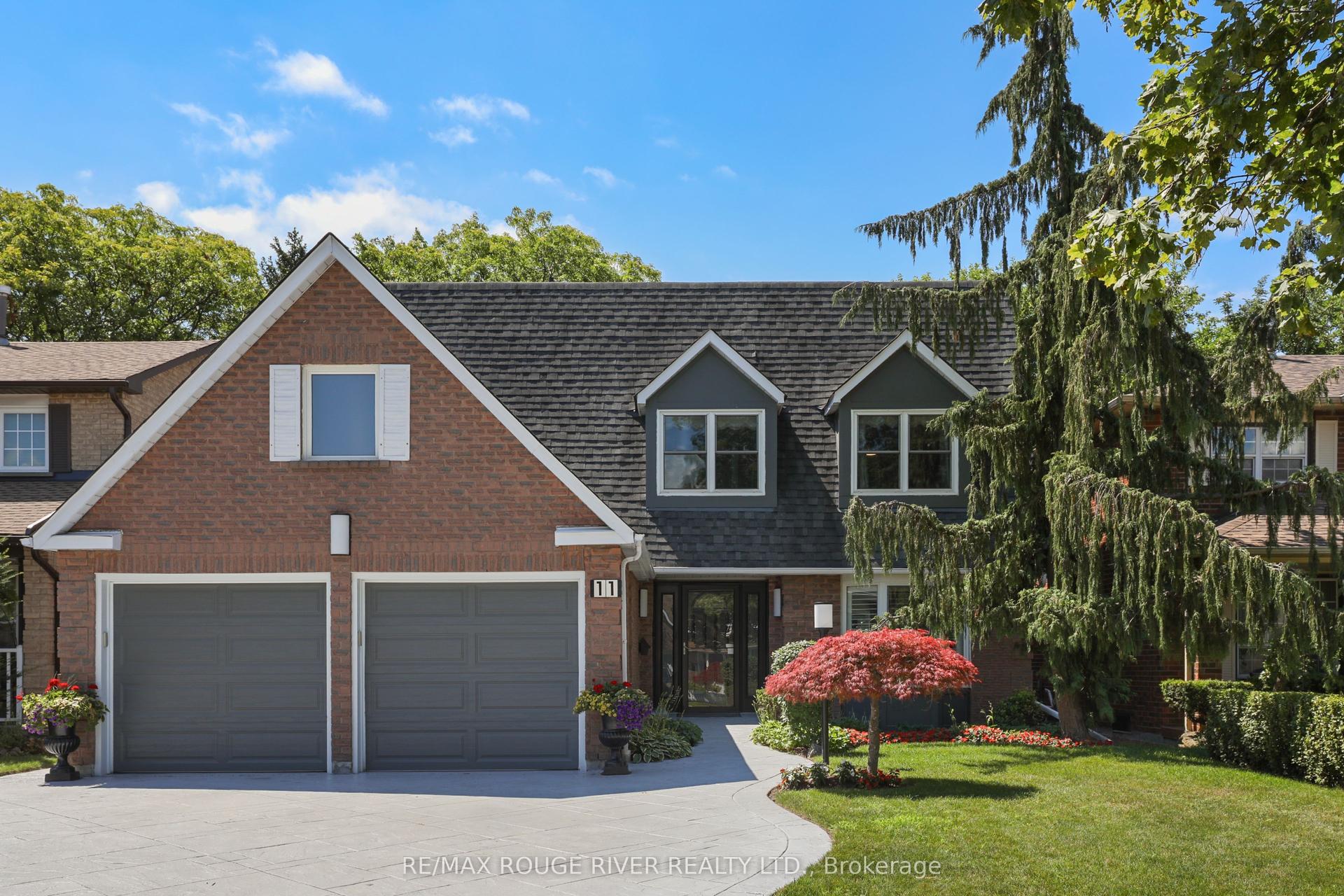 11 Canmore Boulevard, Toronto — Detached for sale, photo 1