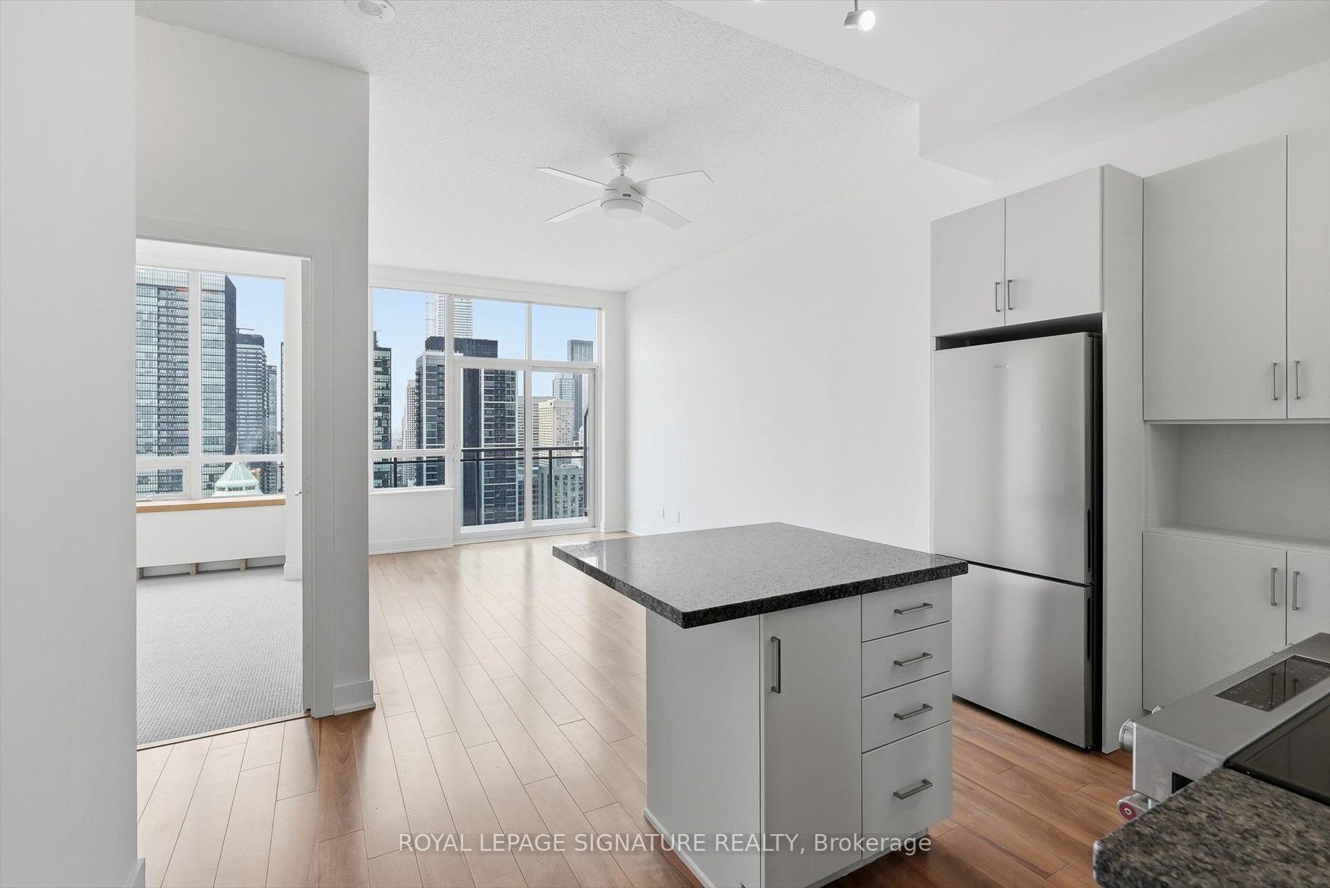 28 Linden Street PH7 #PH7, Toronto — Condo for sale, photo 1