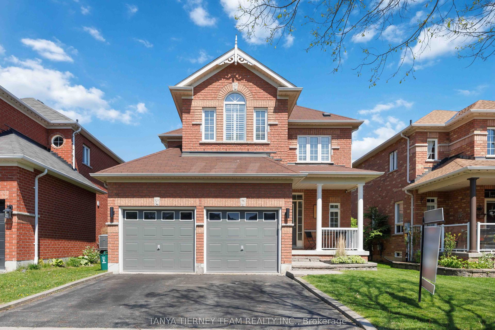 9 Penhurst Drive — photo 1