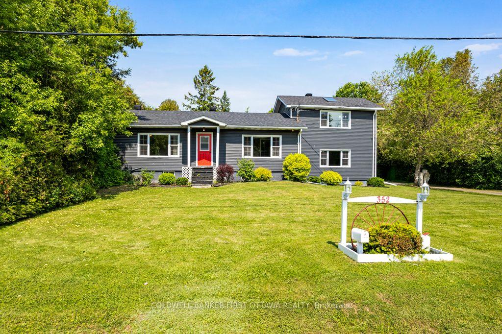 352 Highway 15 N/A, Rideau Lakes — Detached for sale, photo 1