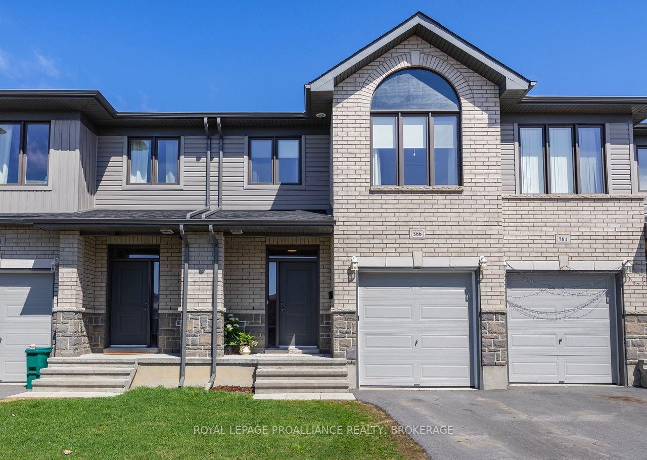 366 Buckthorn Drive — photo 1
