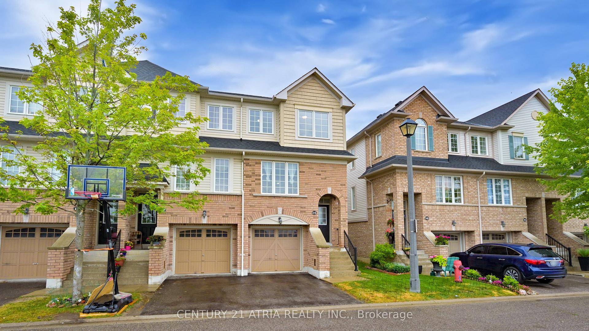14 Lavan Lane 63 #63, Ajax — Condo Town for lease, photo 1