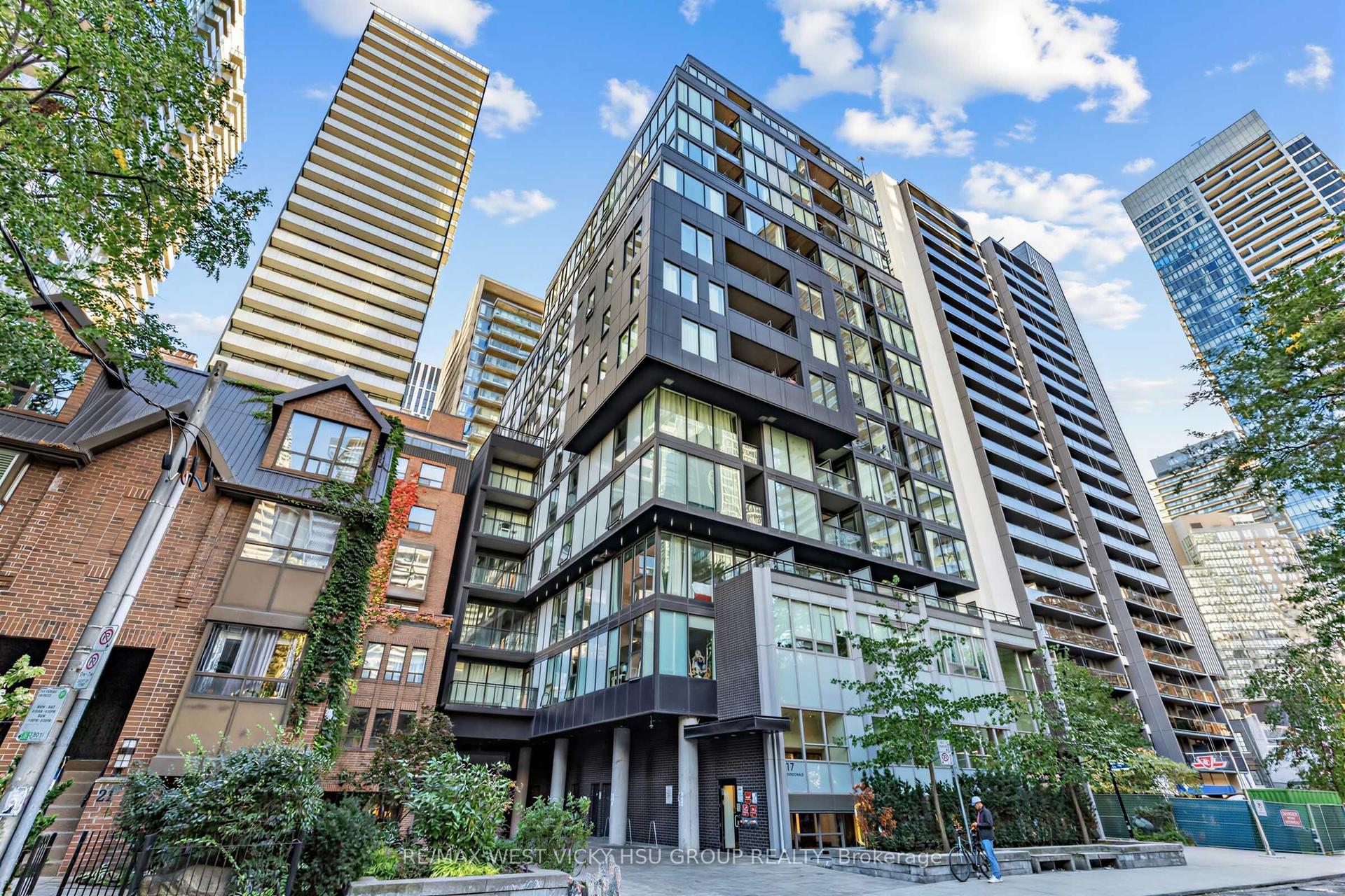 17 Dundonald Street 305 #305, Toronto — Condo for sale, photo 1