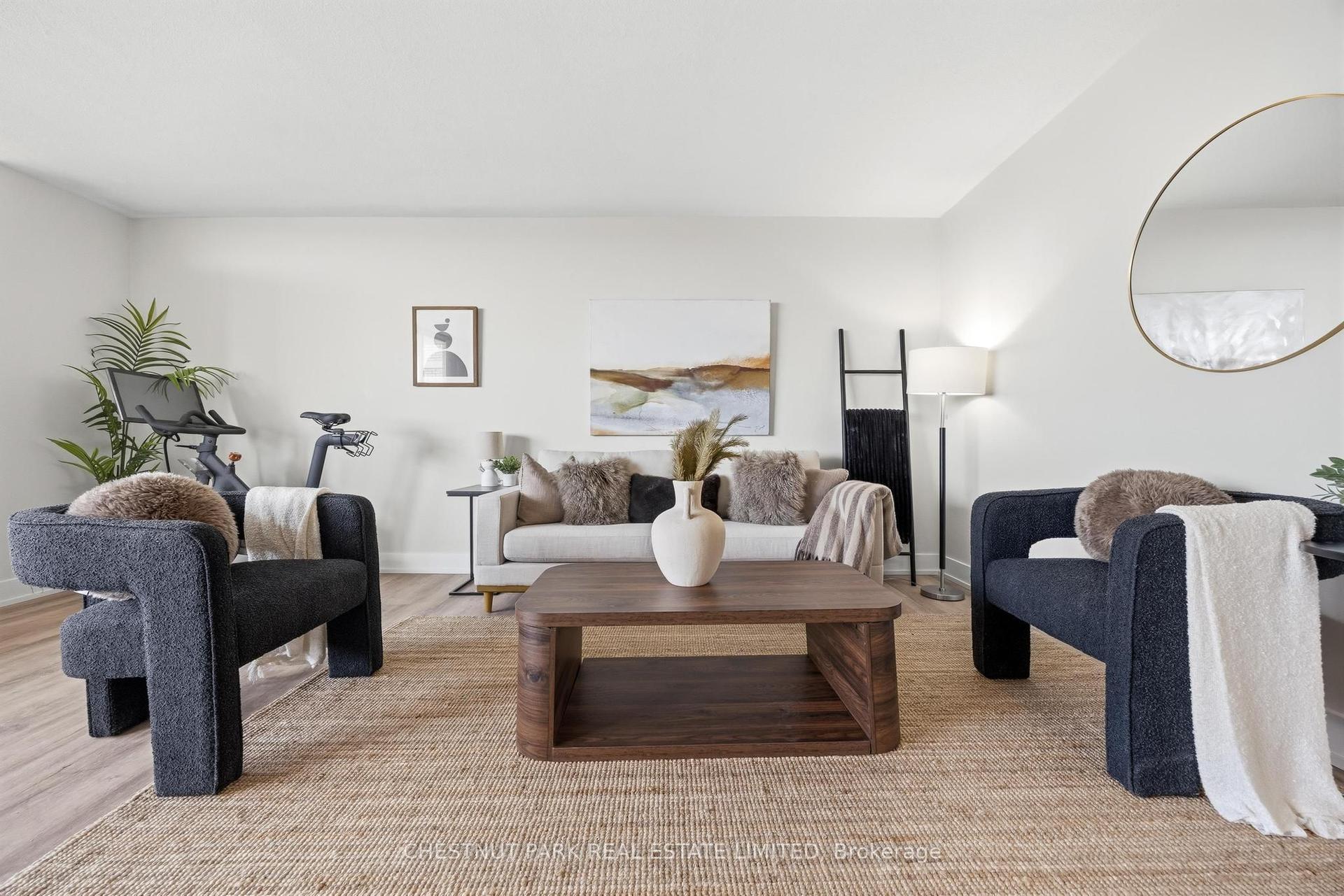 10 Parkway Forest Drive 1106 #1106 — photo 1