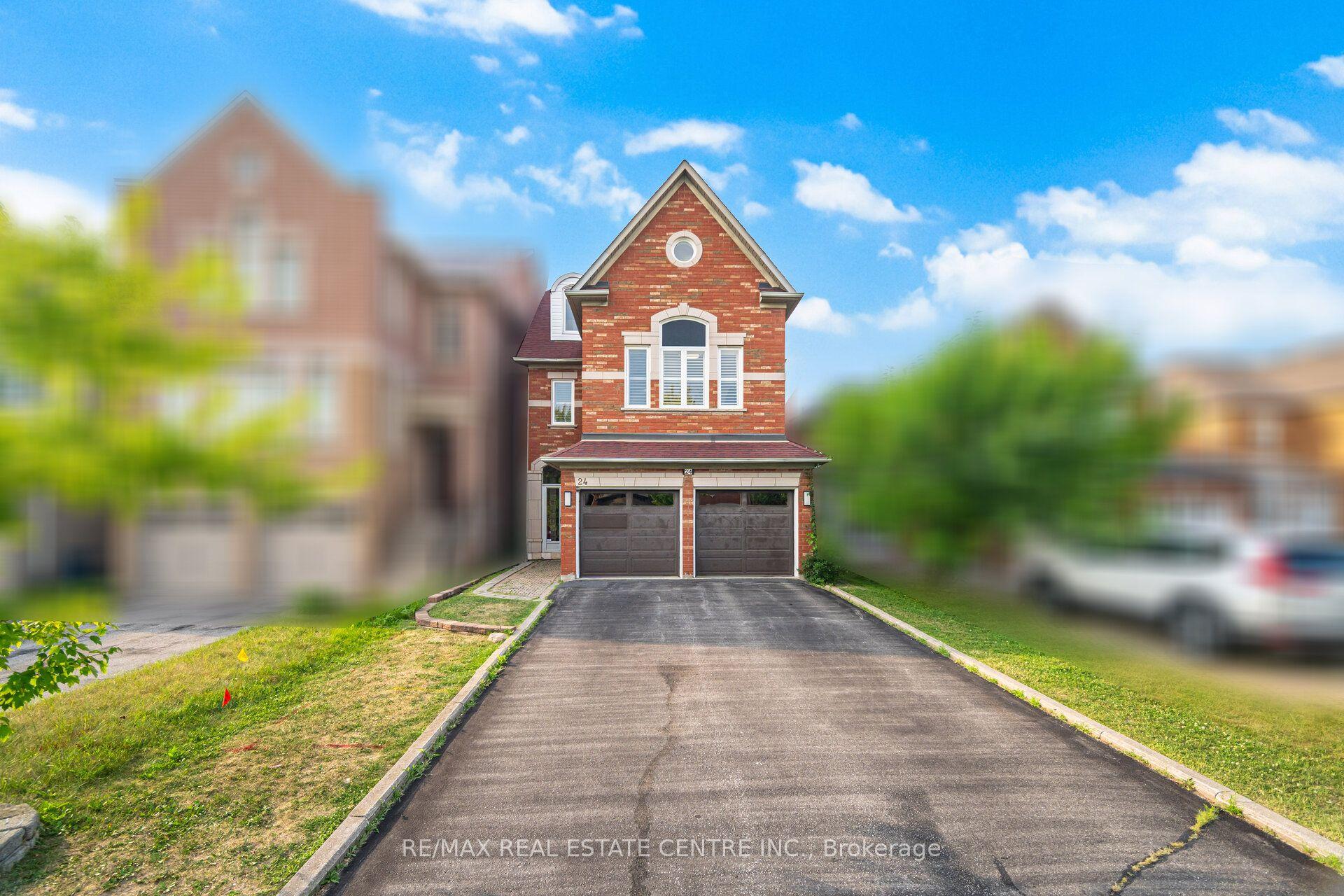 24 Futura Avenue, Richmond Hill — Detached for sale, photo 1