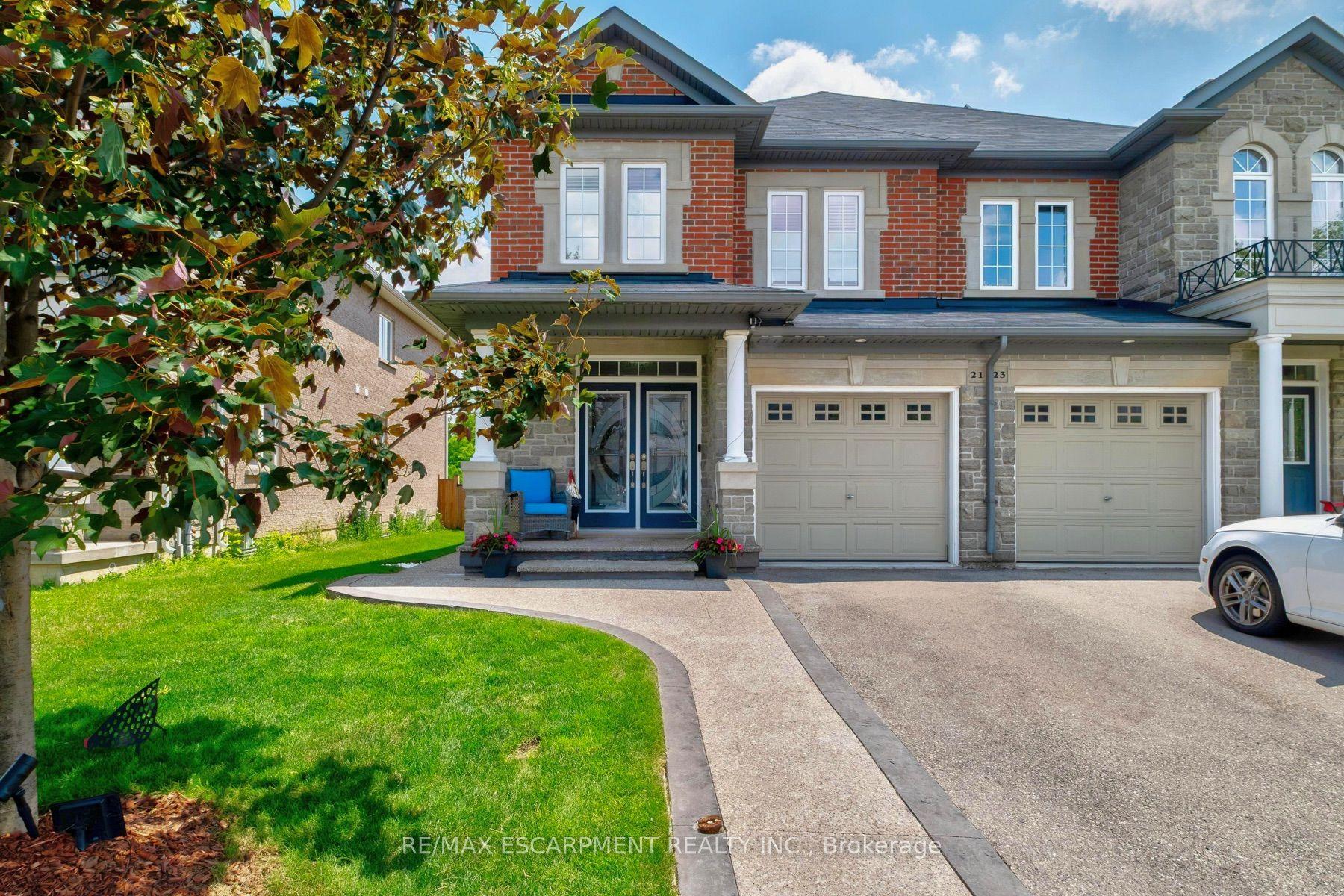 21 Summerberry Way, Hamilton — Semi-Detached for sale, photo 1