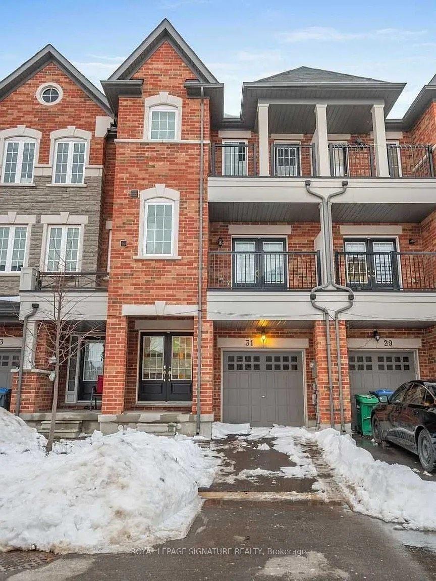 31 Shiff Crescent — photo 1