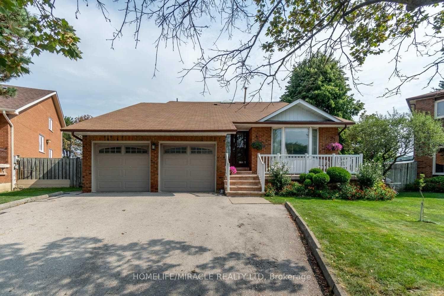 850 Chippenham Drive — photo 1