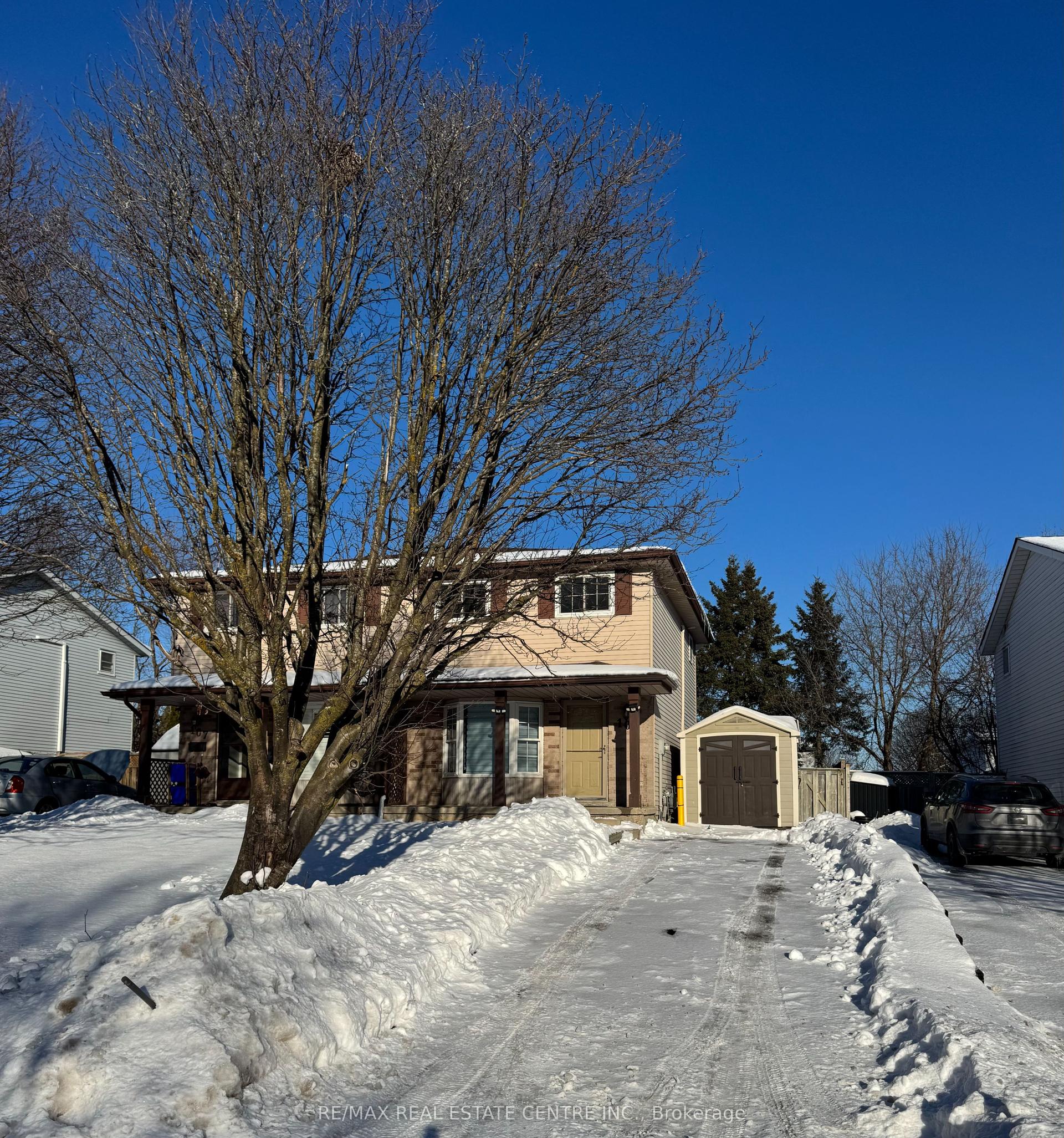 109 Connelly Drive — photo 1