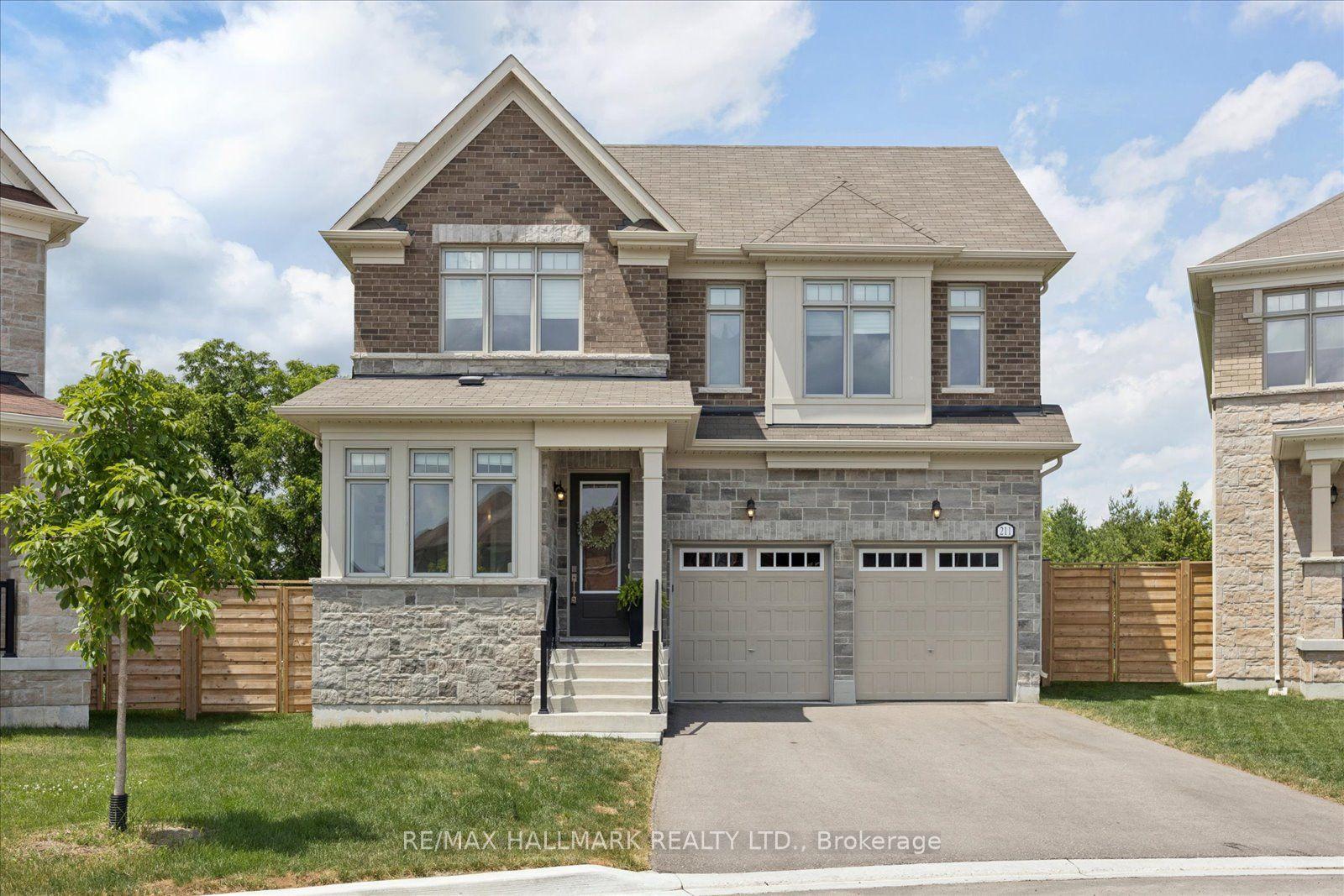 211 Busato Drive, Whitchurch-Stouffville — Detached for sale, photo 1