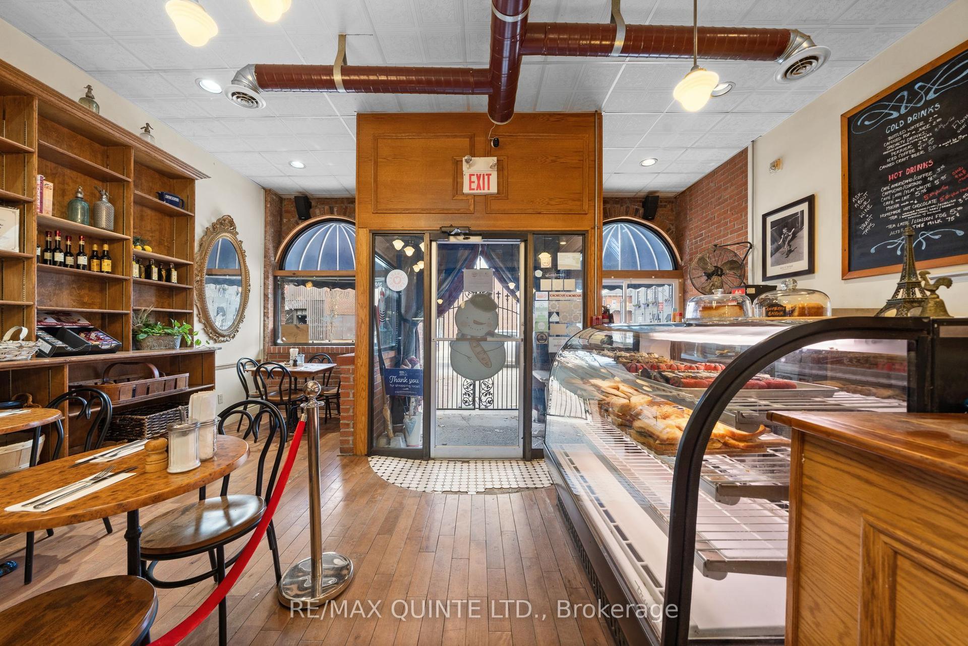 304 Front Street — photo 1