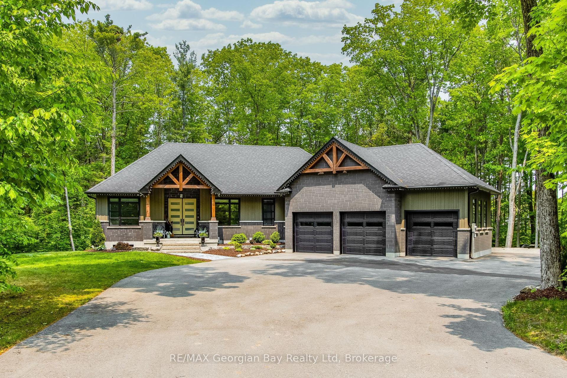 50 Windermere Circle — photo 1